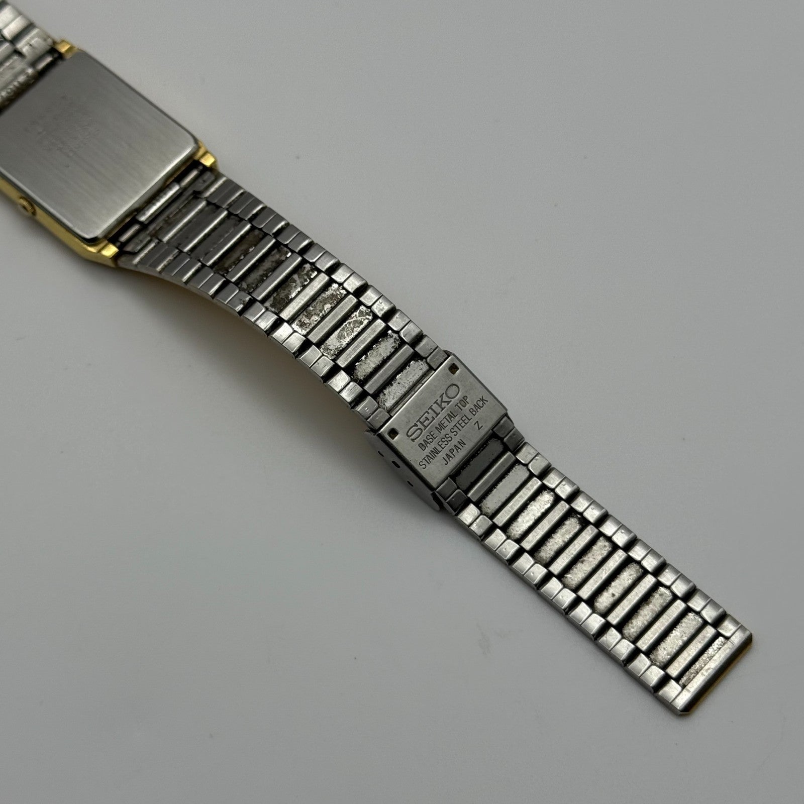 Seiko Ladies Quartz Watch Date Dial Gold Tone Bracelet Japan 25mm PARTS REPAIR