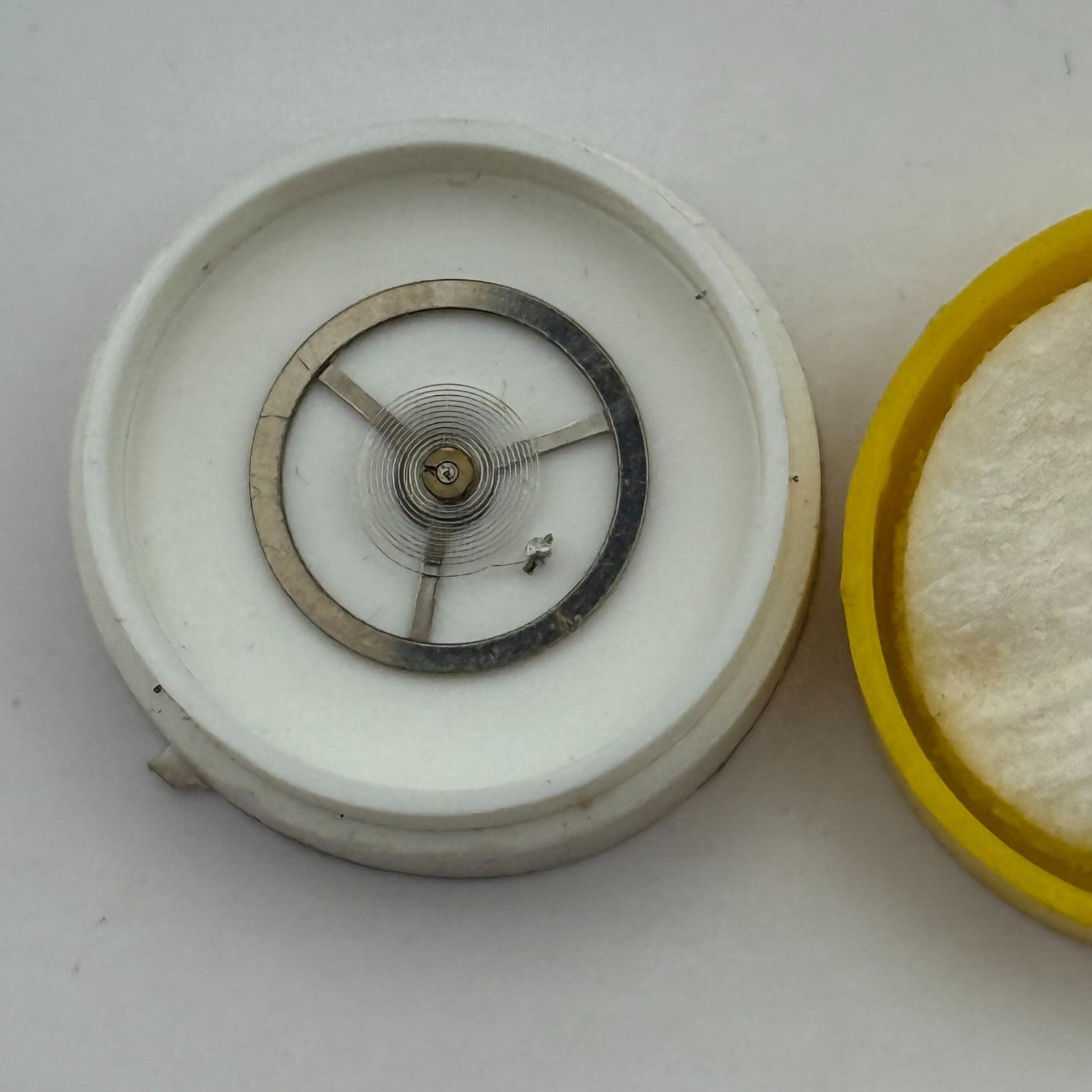 EB 8021 Balance Wheel Complete And Spring 10 1/2''' 1253 Watch Movement Parts 