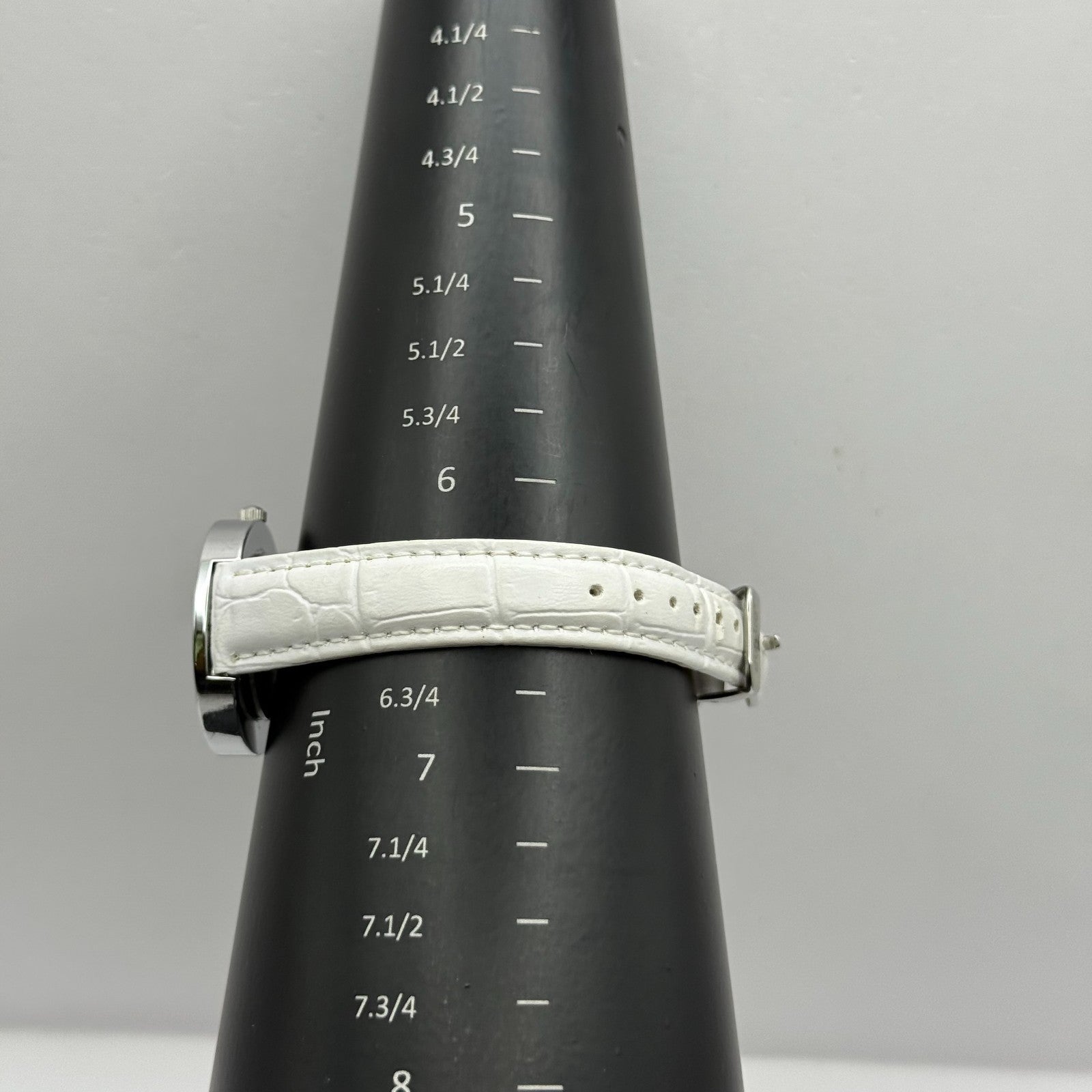 Evoke Ladies Quartz Watch Silver Dial Glitter Bezel White Strap Working 30mm