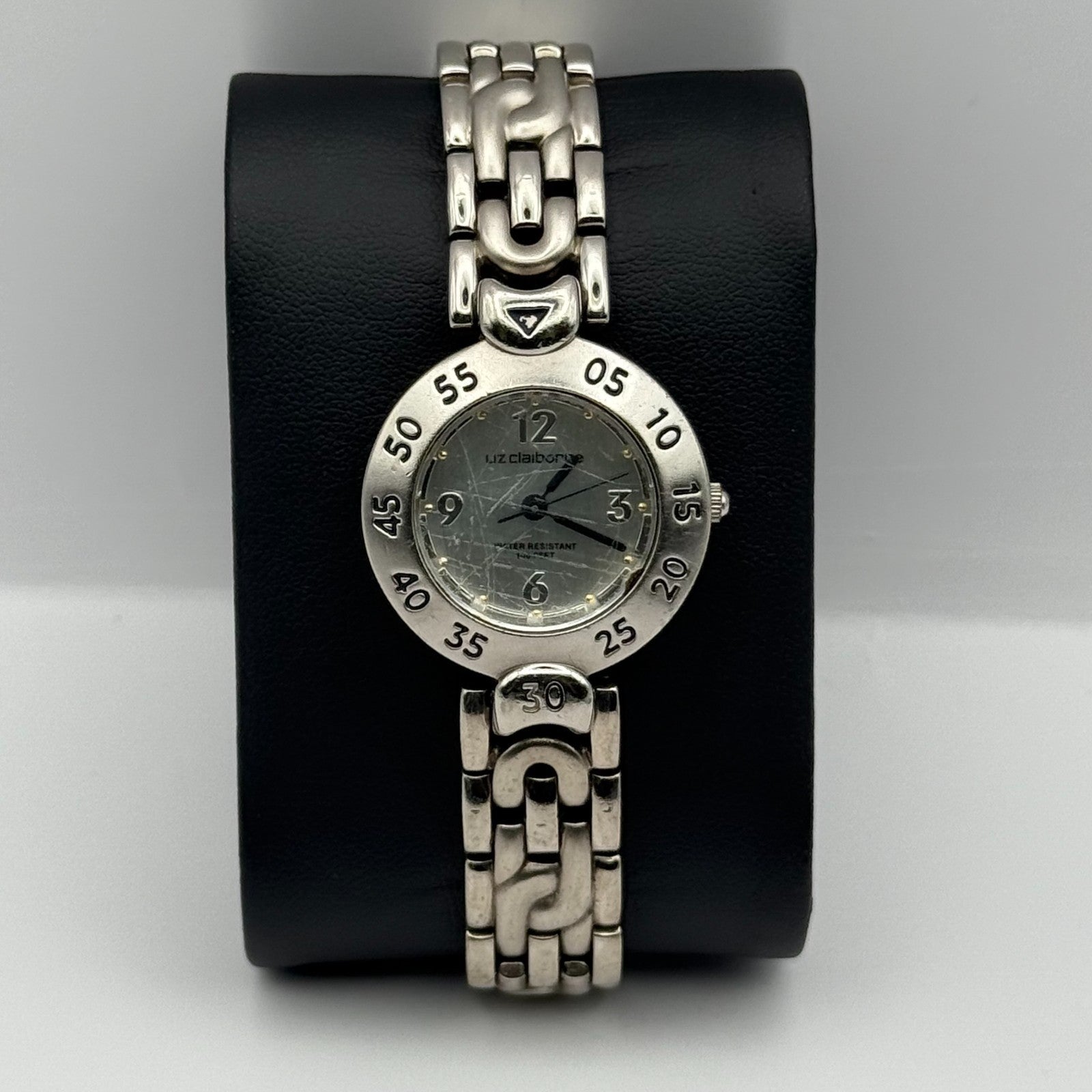 Liz Claiborne Ladies Quartz Watch Silver Tone Bracelet Japan Working 26mm