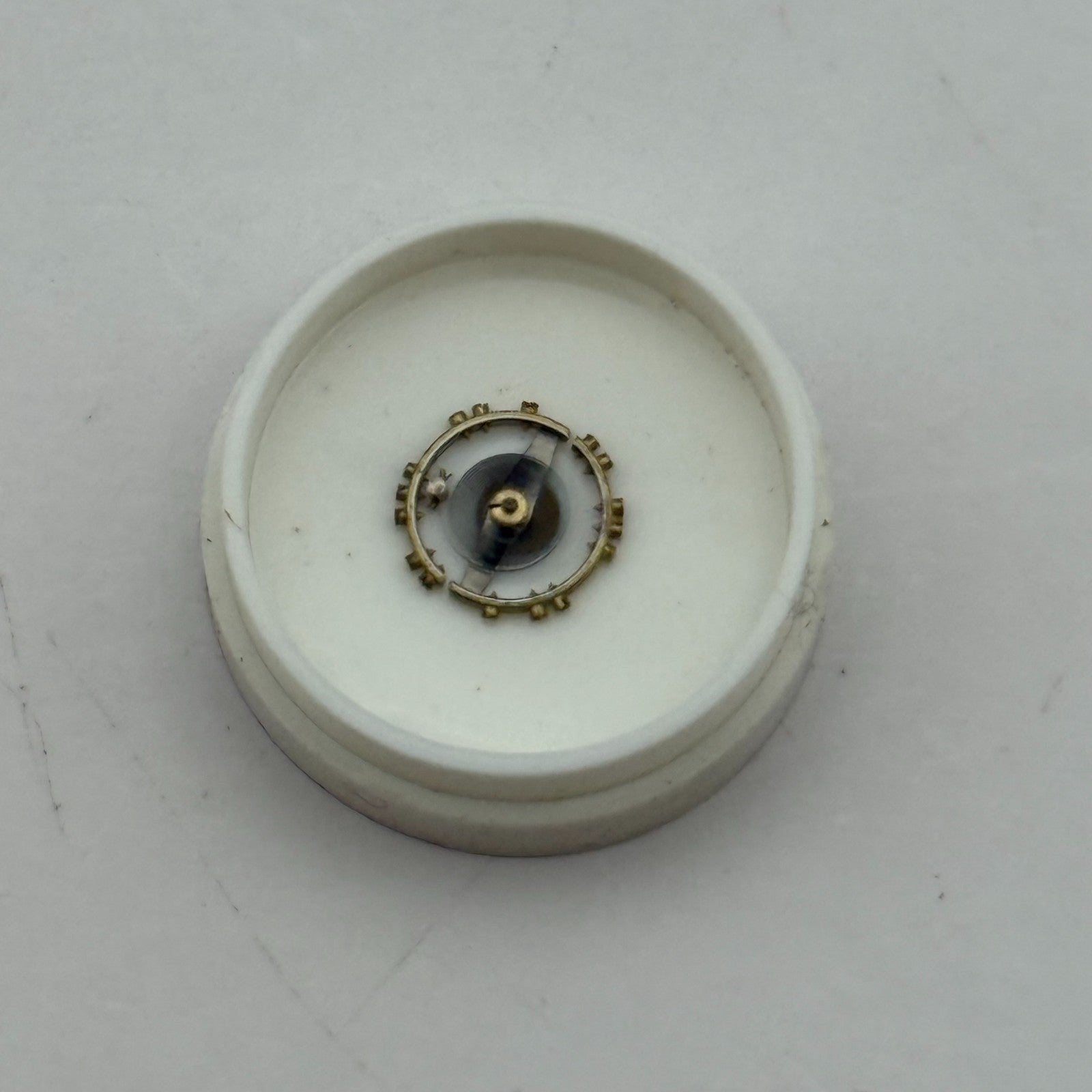 FHF 159 Balance Wheel Complete And Spring 3-10''' 190 M Watch Movement Parts NOS