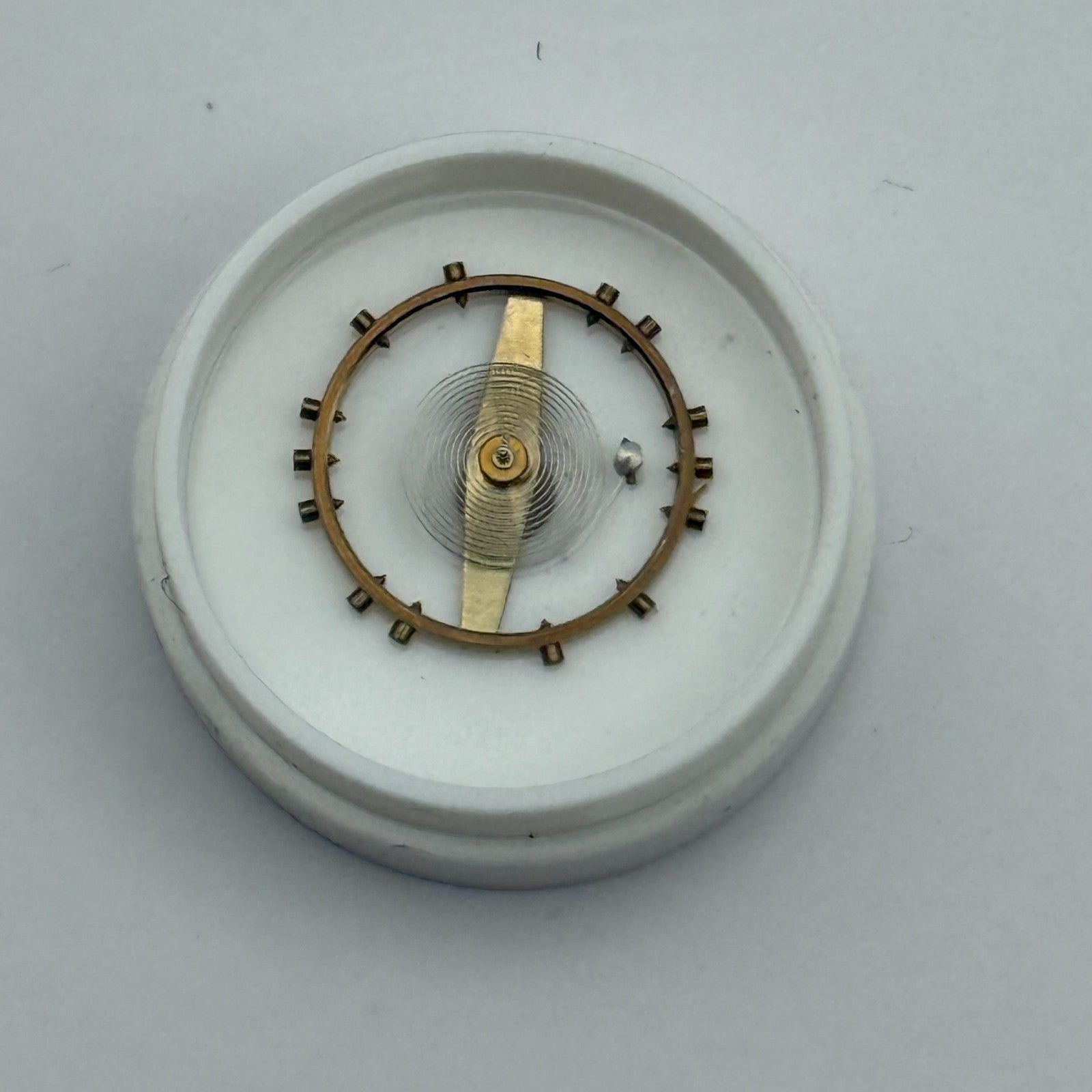 Felsa 4000 Balance Wheel Complete And Spring Inca 965 M Watch Movement Parts NOS