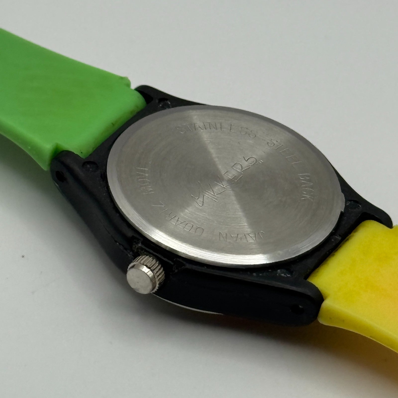 Tikkers Unisex Kids Quartz Watch Colorful Dial Green Yellow Strap Working 24mm