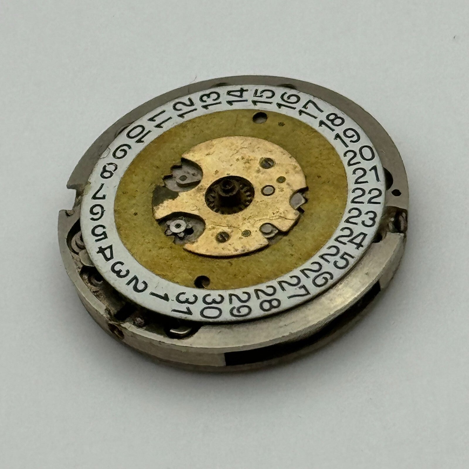23.8mm F.Mauthe 612 German Manual Wind 17 Jewels Watch Movement Vintage PARTS