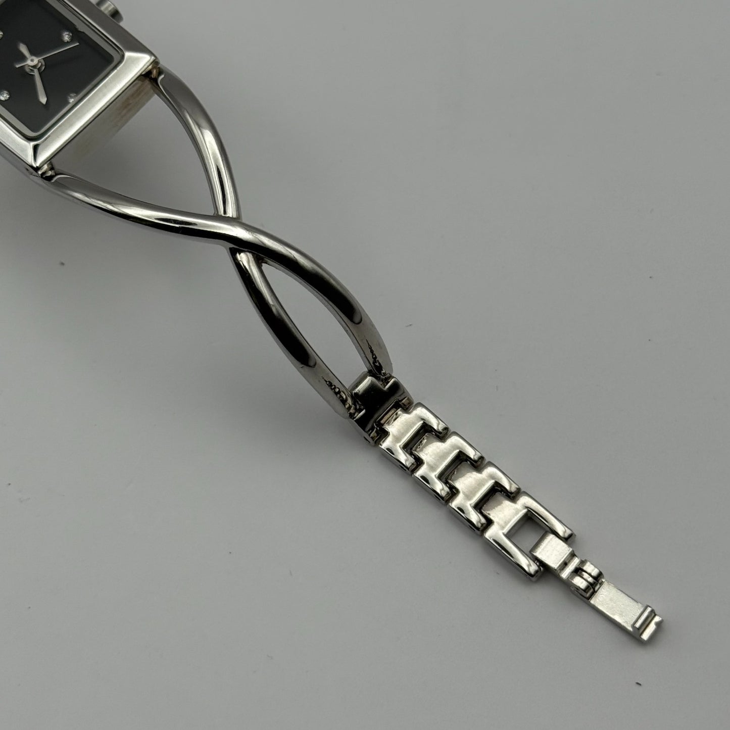 Avon Ladies Quartz Watch Black Square Dial Silver Tone Bracelet Working 19mm