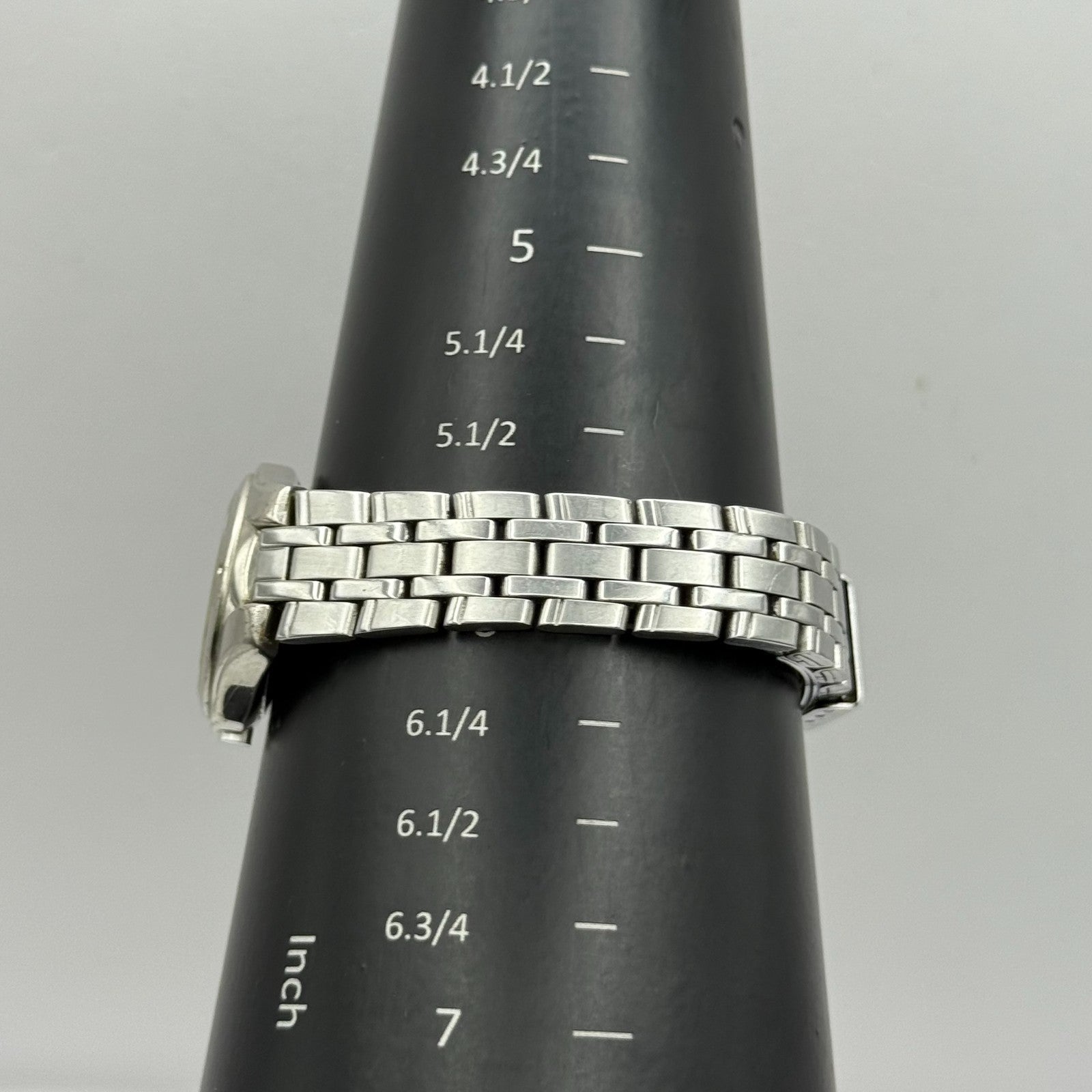 Lorus Lumibrite Ladies Quartz Watch Date Dial Silver Tone Bracelet Working 25mm