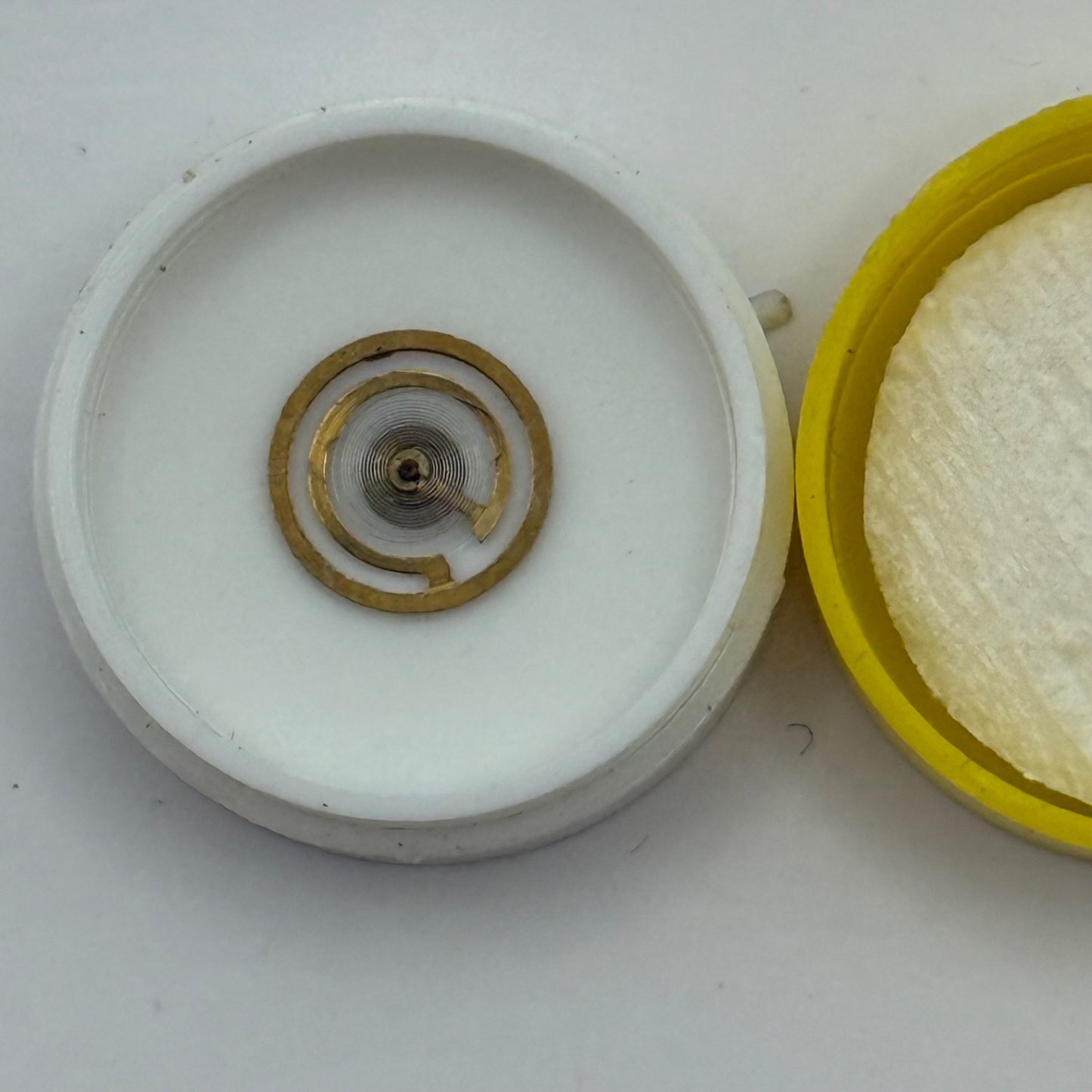 BFG 930 Balance Wheel Complete And Spring 7 3/4''' Watch Movement Parts NOS 