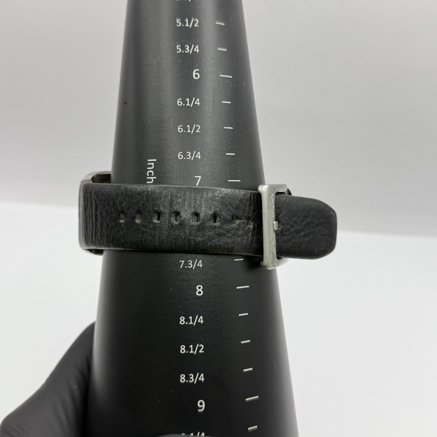 DKNY NY-1316 Quartz Watch Date Dial Black Leather Strap 34mm PARTS REPAIR