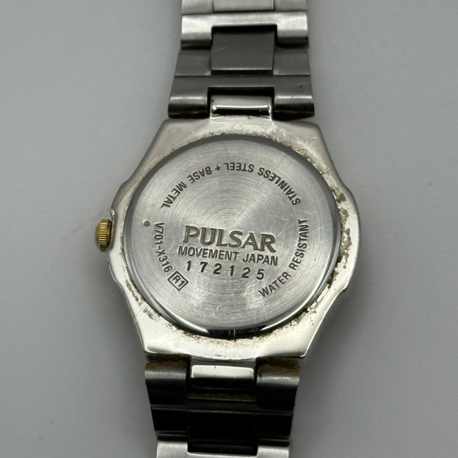 Vintage Pulsar Quartz Watch V701-X316 Two Tone Bracelet Working New Battery 27m