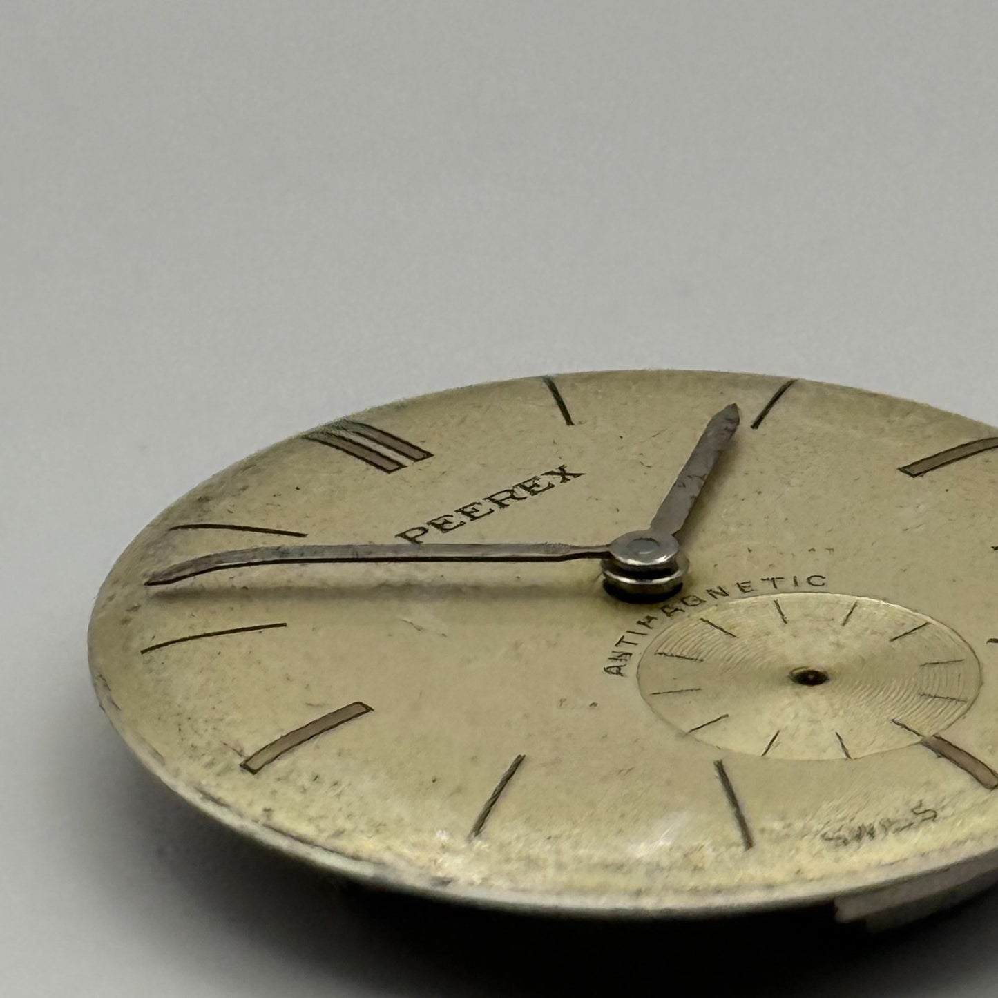 Peerex 15 Jewels Watch Movement Running Manual Wind Vintage Parts Repair 25.8mm