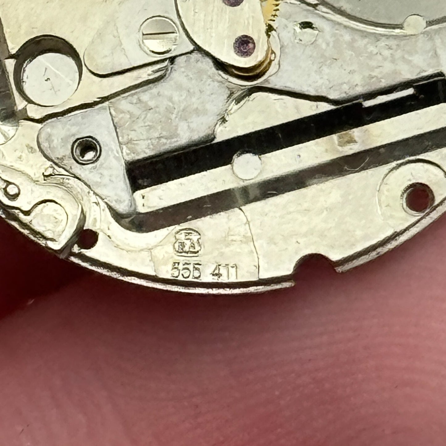 23.8mm ETA 555.411 Swiss 5 Jewels Quartz Partial Watch Movement Vintage PARTS L