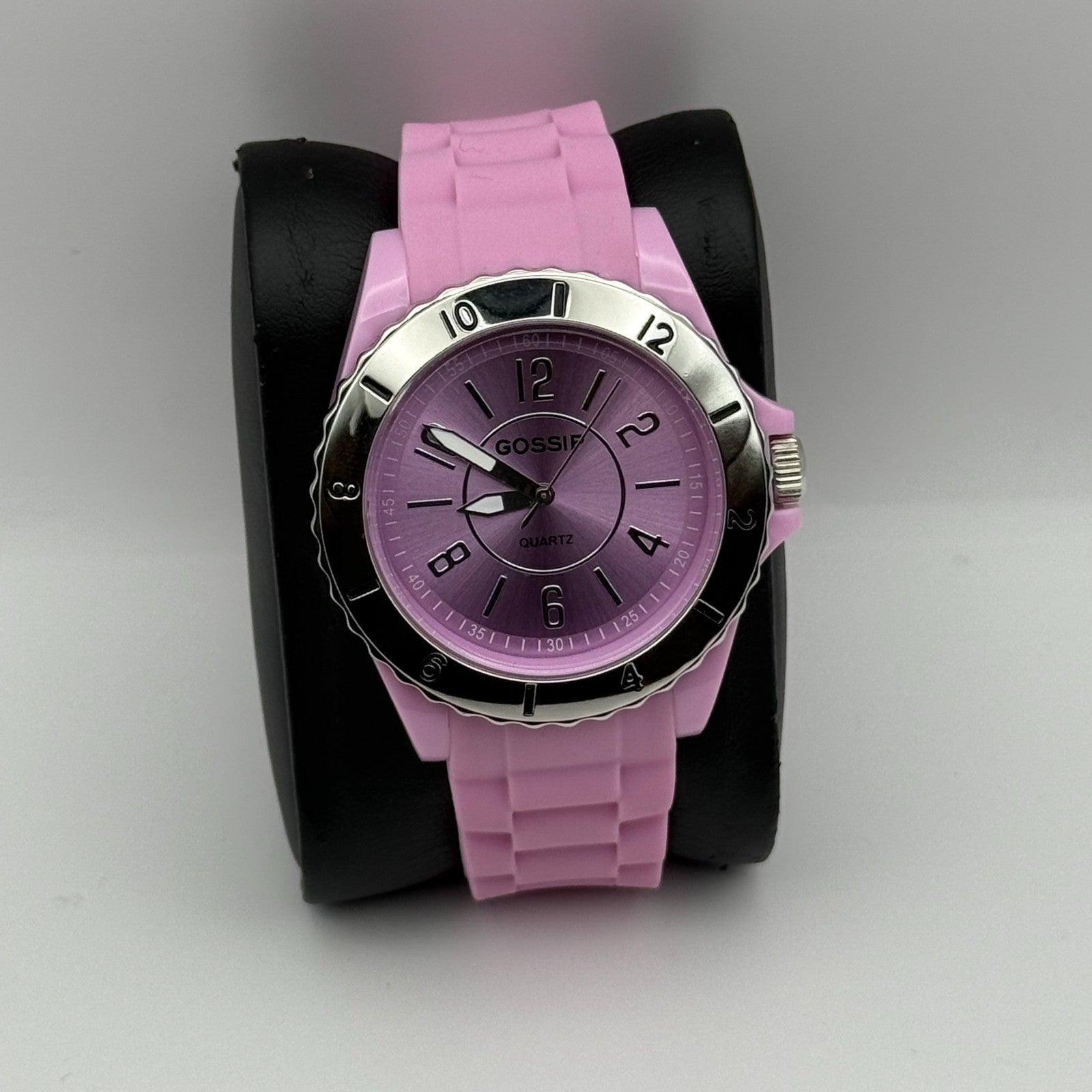 Gossip Ladies Quartz Watch Pink Dial Silver Tone Bezel Japan Working 39mm