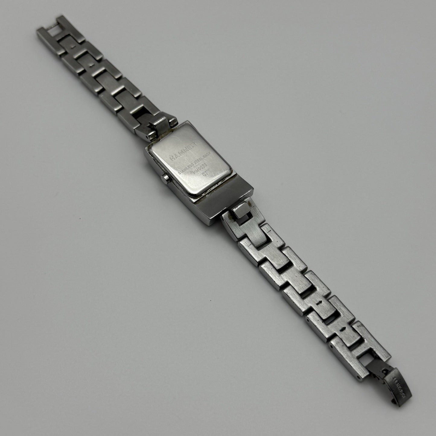 Working Hamnett Ladies Silver Tone Black Dial 19mm Quartz Watch New Battery