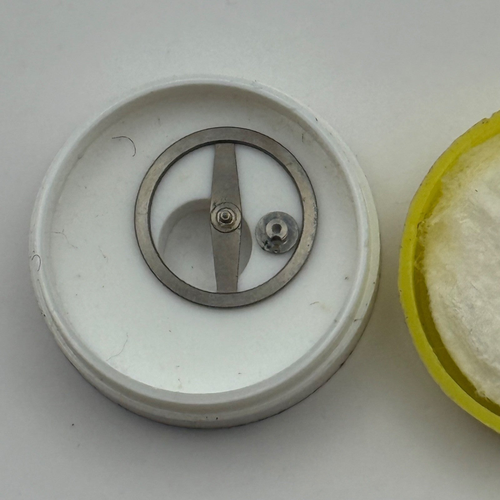 BRAC 107 Balance Complete 10 1/2''' Renata 705 Watch Movement Parts Vintage