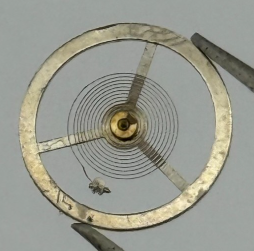 EB 1553 Balance Wheel Complete And Spring 10 1/2’’’ 466 Watch Movement Parts NOS