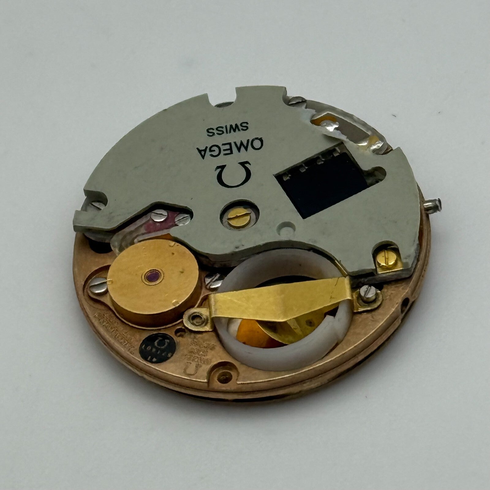 23.6mm Rare Vintage Omega Constellation 1220 Quartz Watch Movement PARTS REPAIR