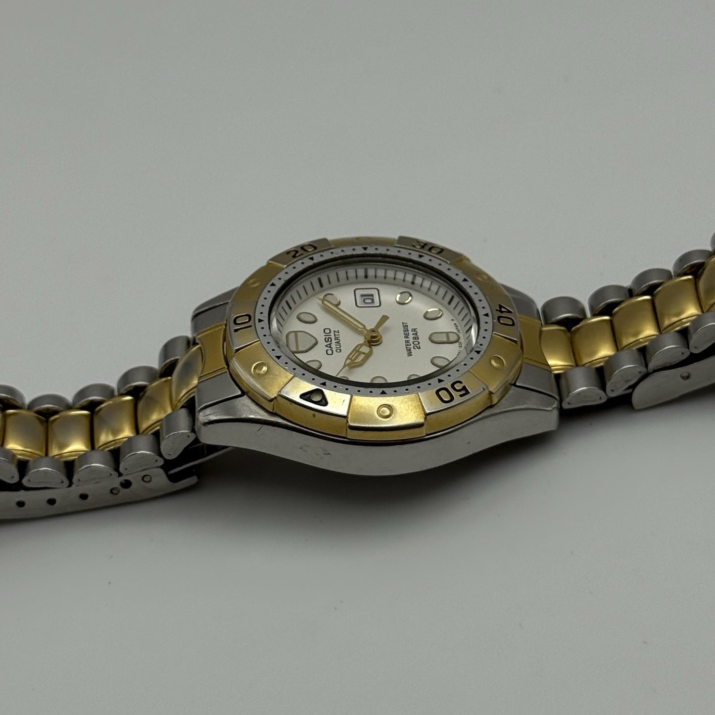 31mm Working Vintage Rare Casio LD-721 Two Tone Date 20Bar Quartz Watch 6 Inches