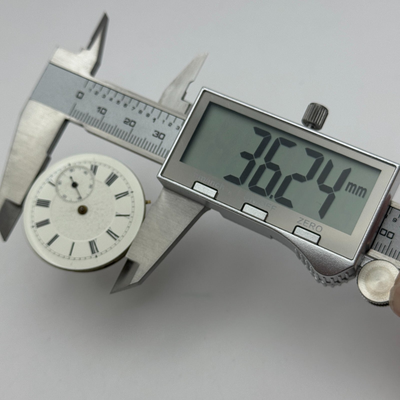 36.2mm Antique Key Wound Partial Pocket Watch Movement PARTS REPAIR SPARES