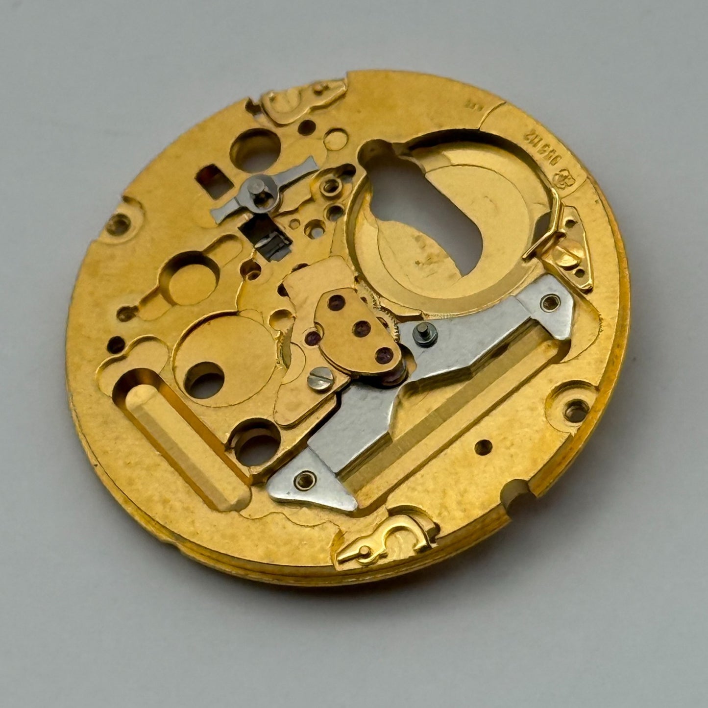 ETA 955.112 Quartz Watch Movement 7 Jewels Swiss Vintage Parts Repair 26.1mm