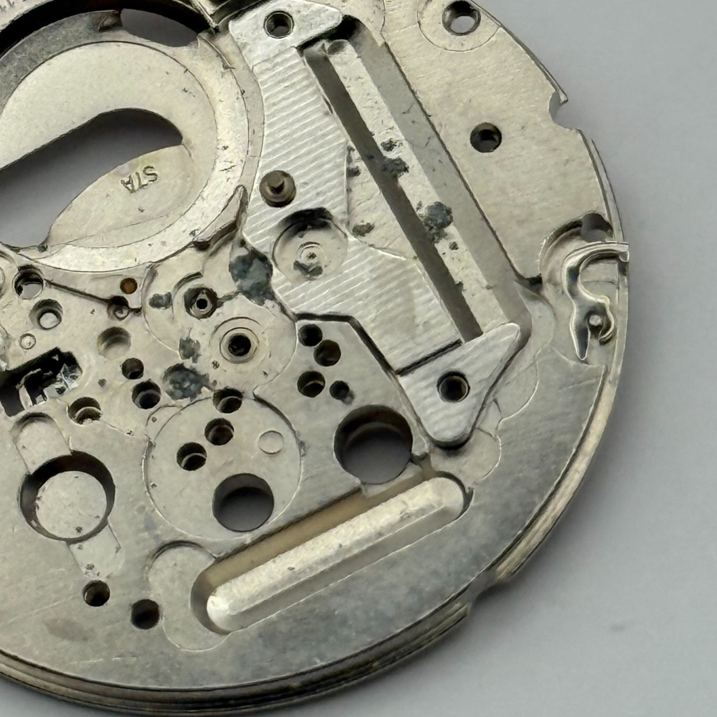 ETA 555.115 Quartz Watch Movement Vintage Swiss Parts Repair Spares 26.1mm