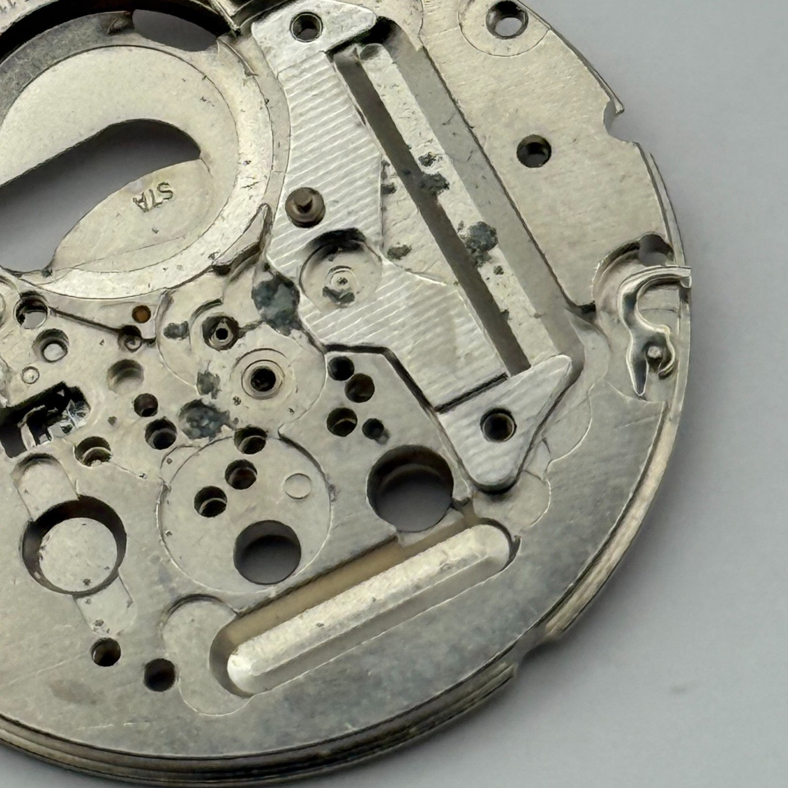 ETA 555.115 Quartz Watch Movement Vintage Swiss Parts Repair Spares 26.1mm