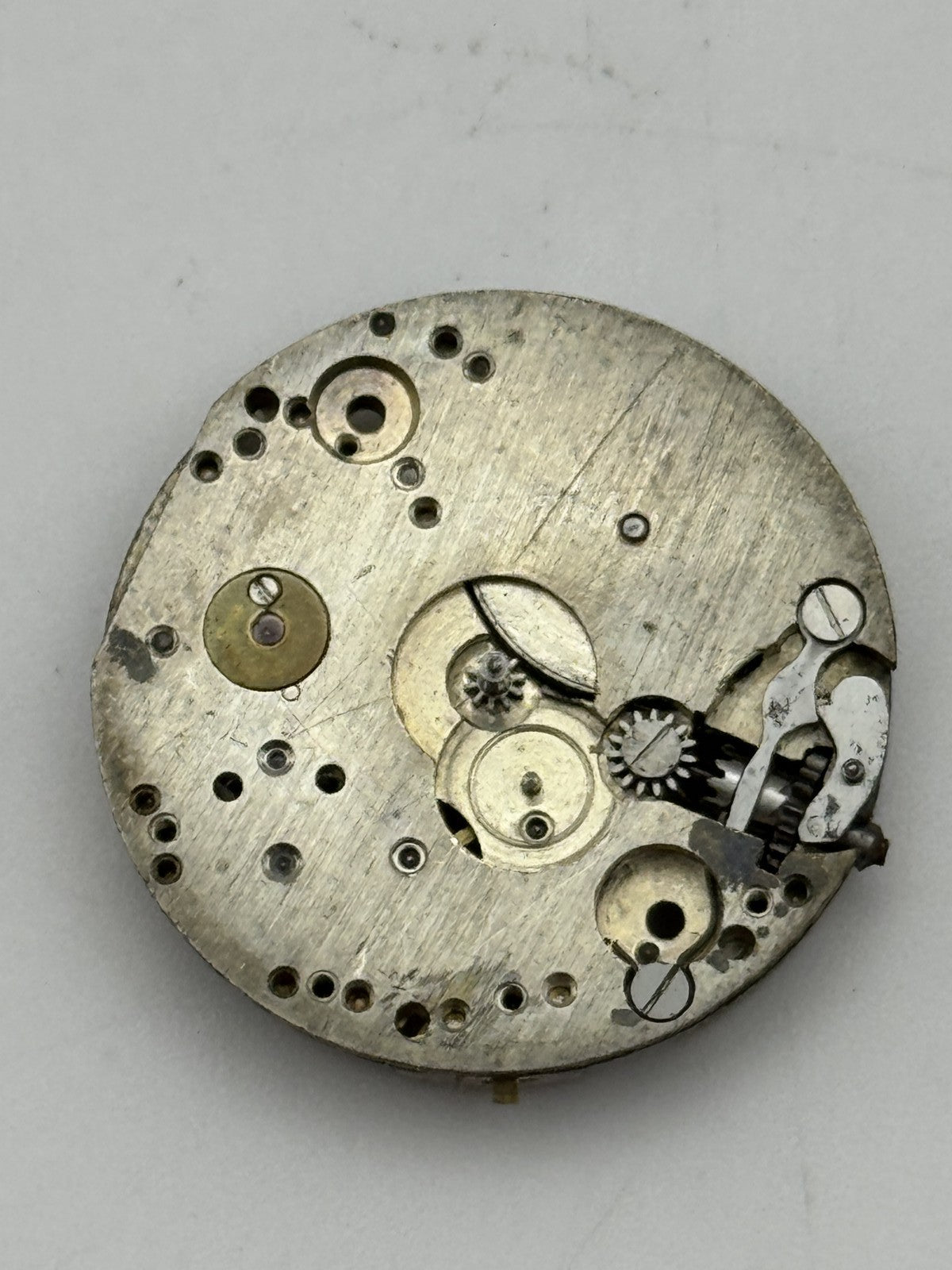 23.7mm Vintage Unidentified 15 jewels trench Manual Wind Watch Movement PARTS