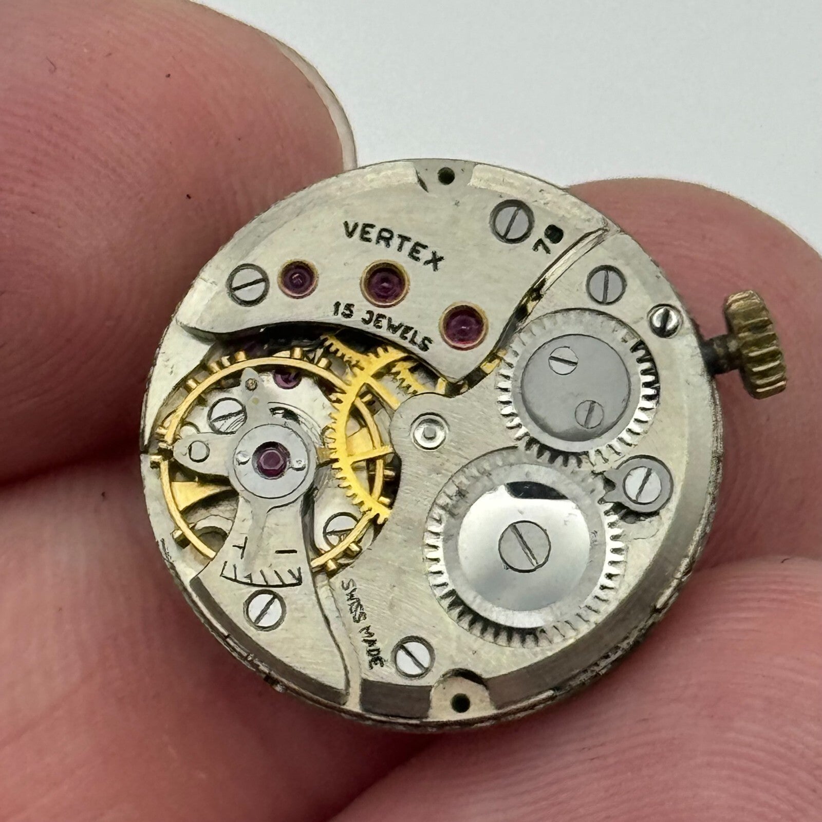 19.7mm Vertex Revue 78 Manual Wind Watch 15 Jewels Movement Swiss Vintage PARTS
