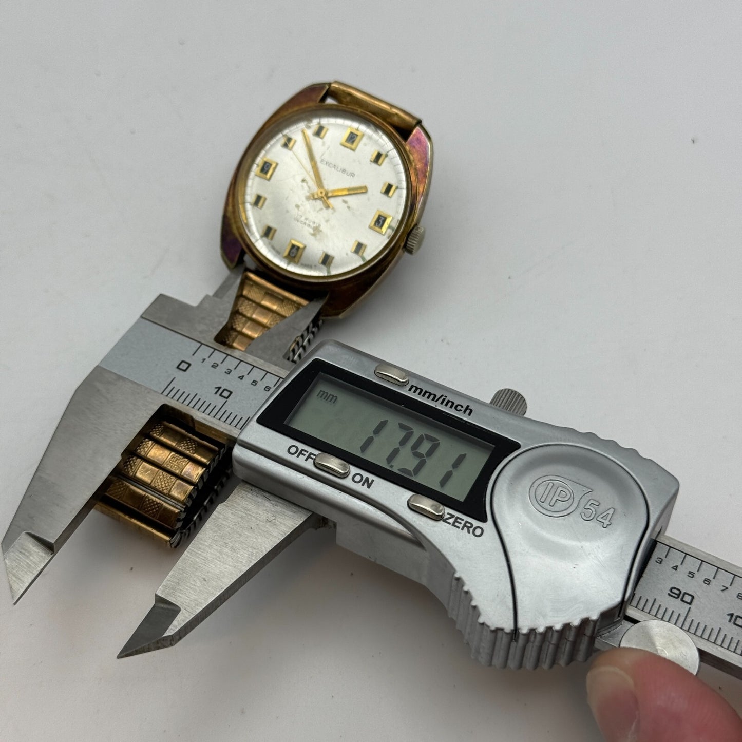 34mm Men’s Vintage Excalibur Tissot 781-1 Manual Wind Gold Plated Watch PARTS