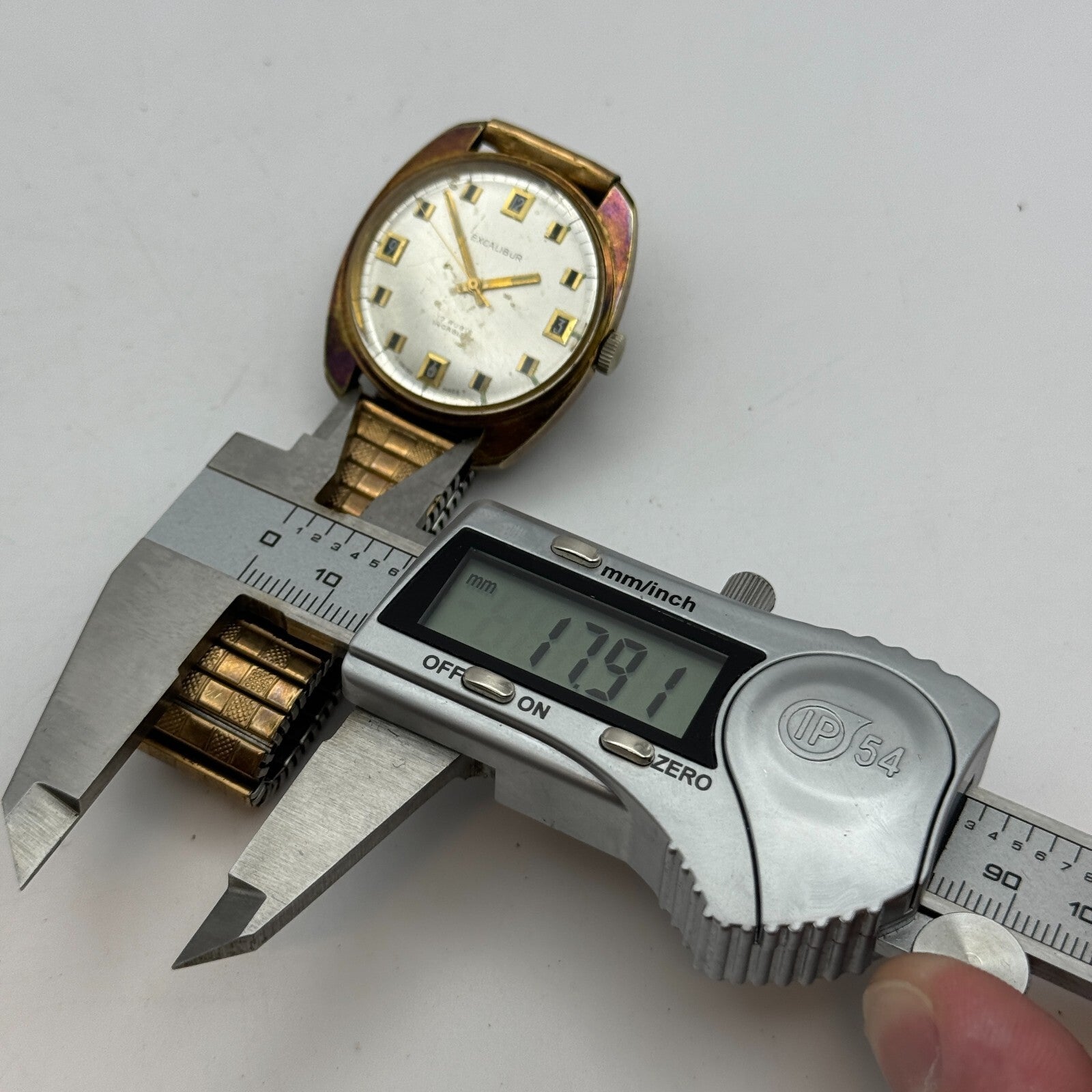 34mm Men’s Vintage Excalibur Tissot 781-1 Manual Wind Gold Plated Watch PARTS