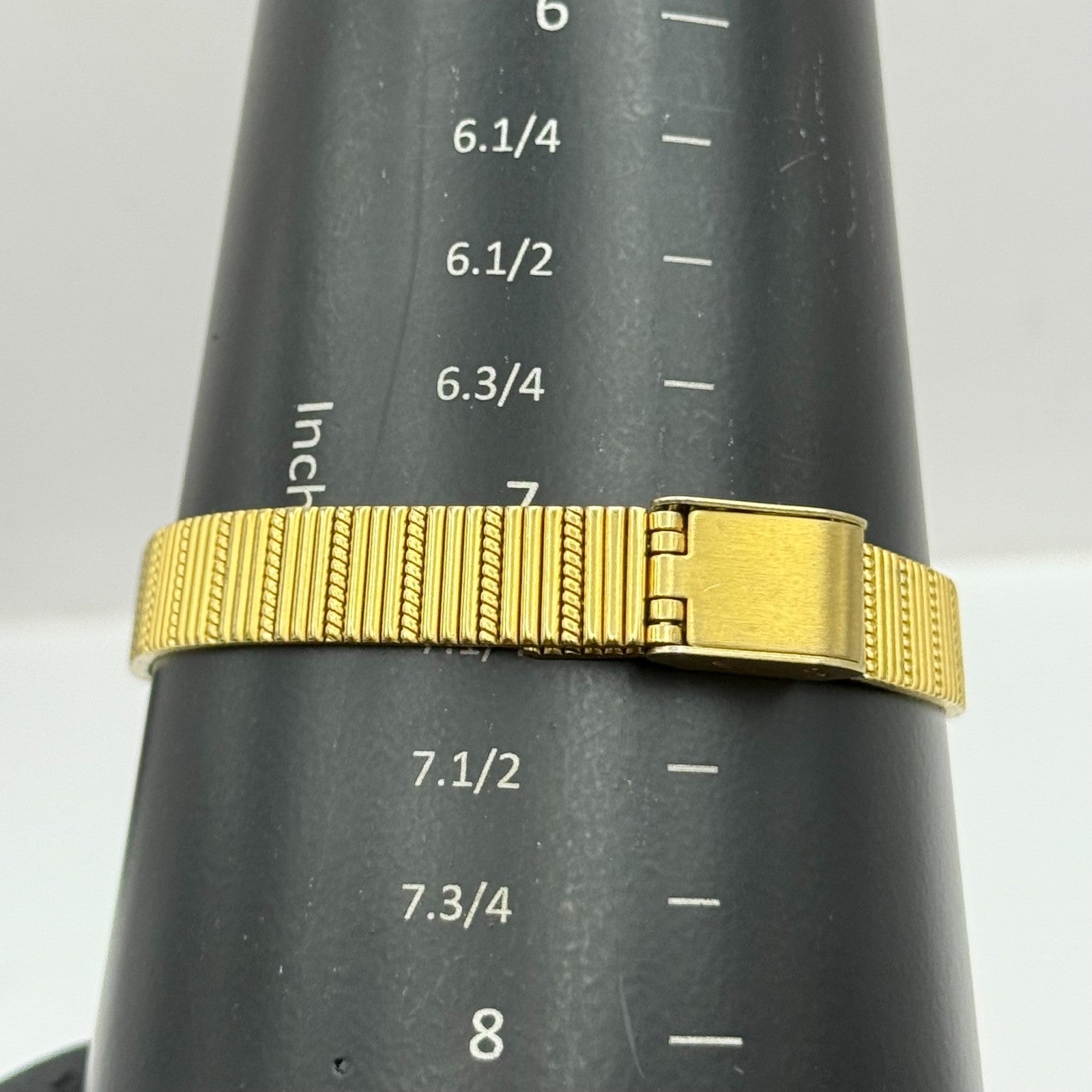 19mm Working Vintage Citizen Japan Ladies Gold Plated Quartz Watch 7 Inches