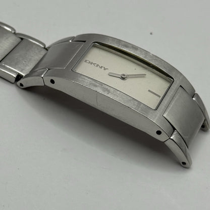 23mm Working Ladies DKNY NY-3030 Stainless Steel Quartz Watch Broken Strap