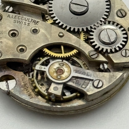 A Lecoultre E Blancpain Fils Watch Movement Manual Wind Vintage Parts 23.6mm