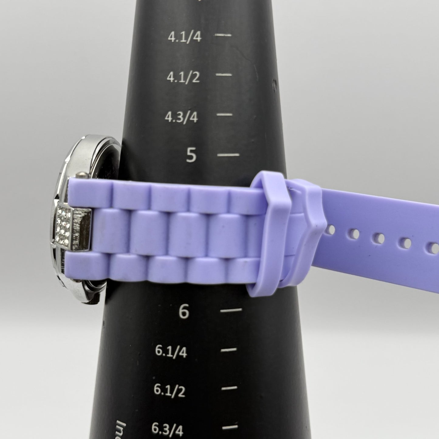 Eve Mon Crois Ladies Quartz Watch Subdial Crystal Accents Japan Working 40mm