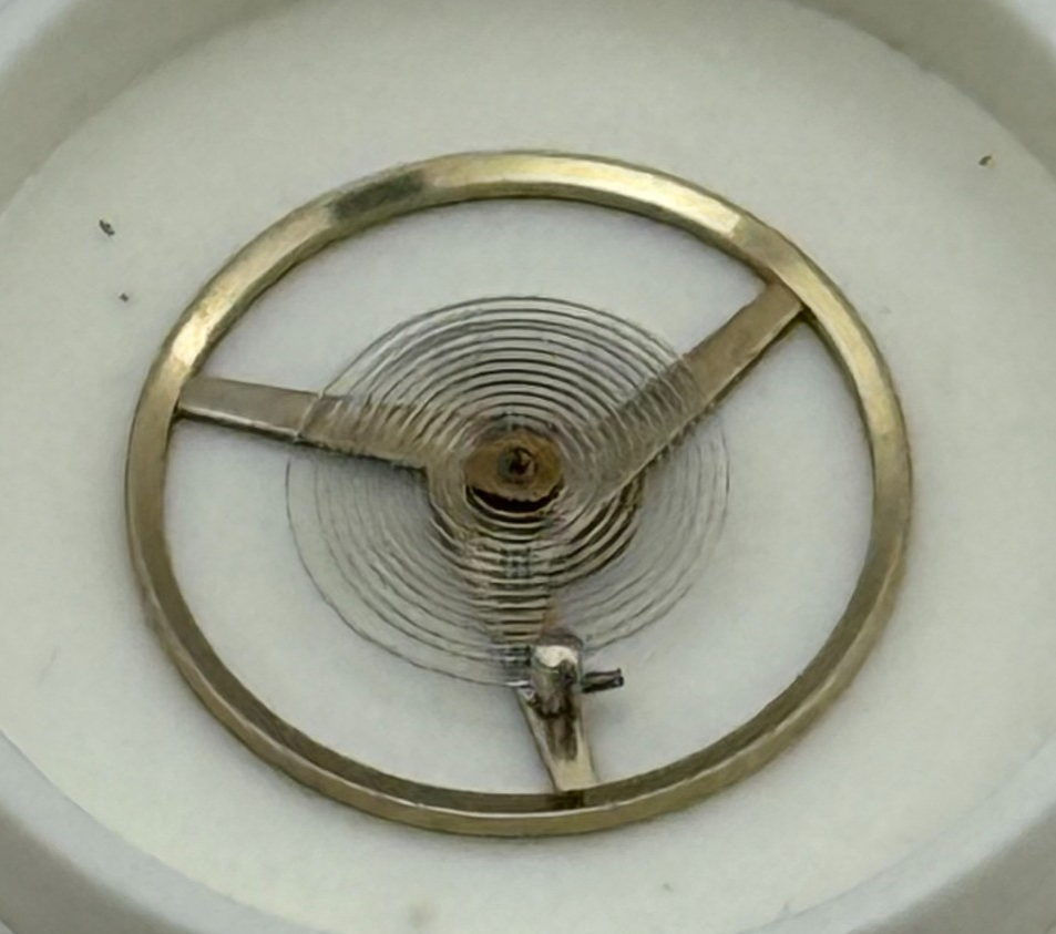 ST 1940 1950 Balance Wheel Complete And Spring 1688 M Watch Movement Parts 