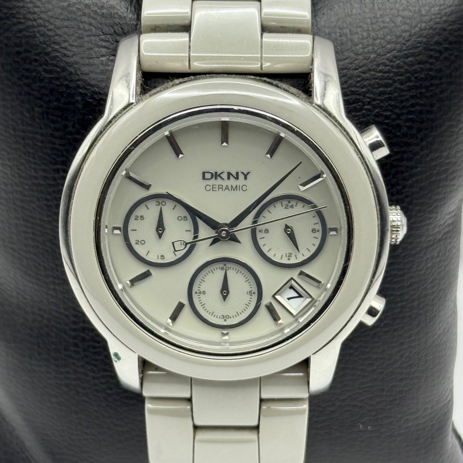 DKNY Ceramic Chronograph Watch Quartz Date Dial 38mm NY-8506 Bracelet Unisex