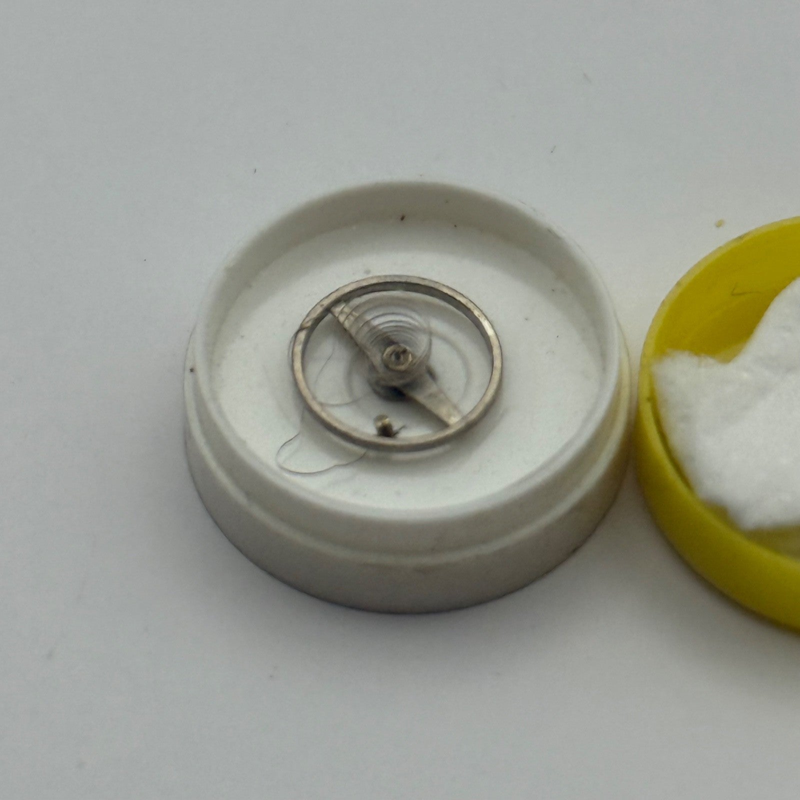 Oris 280, 410 Balance Complete Renata 330 M Watch Movement Parts Vintage DAMAGED