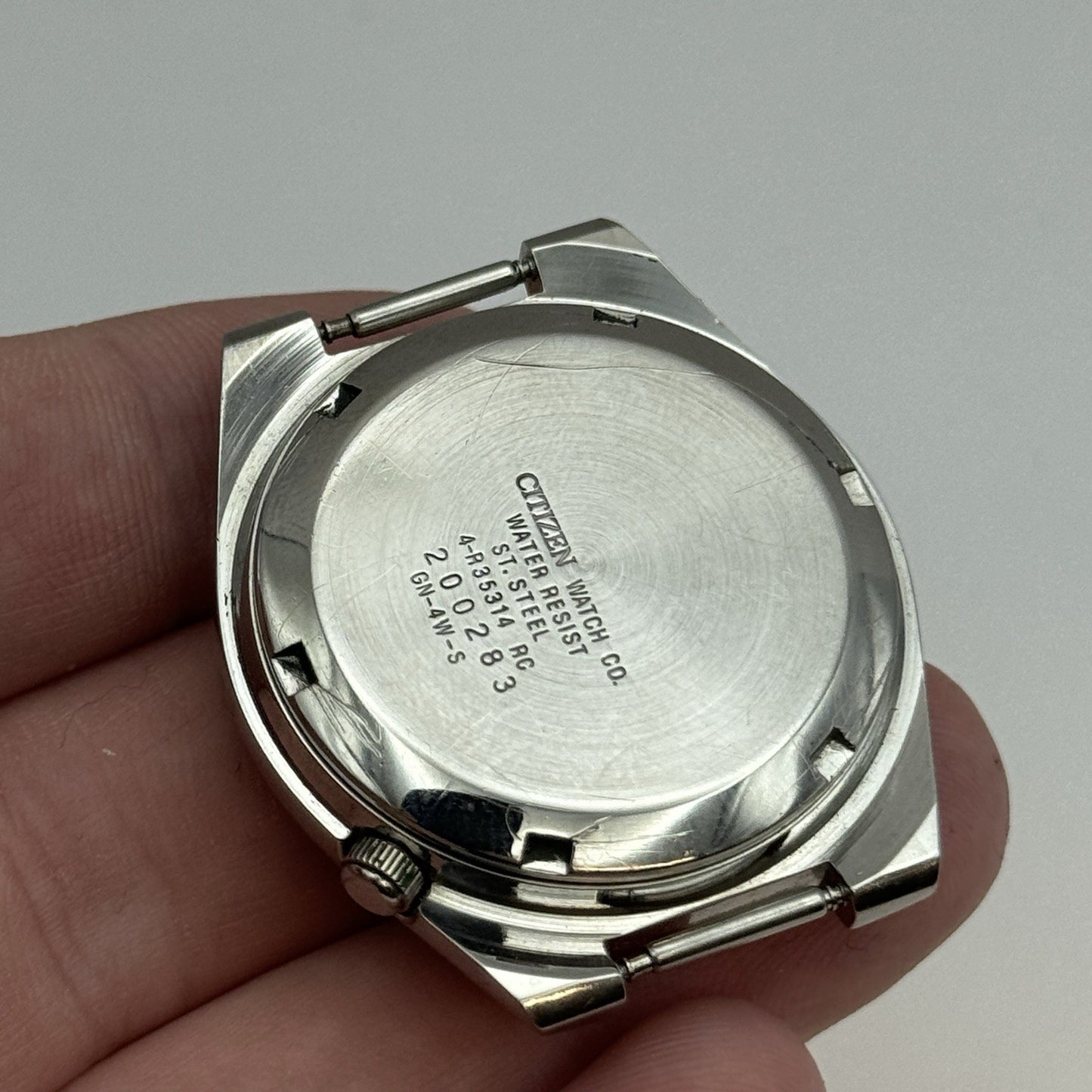 35mm Citizen 8200 Eagle 7 Automatic 4-R35314 Vintage Watch To Restore Arabic