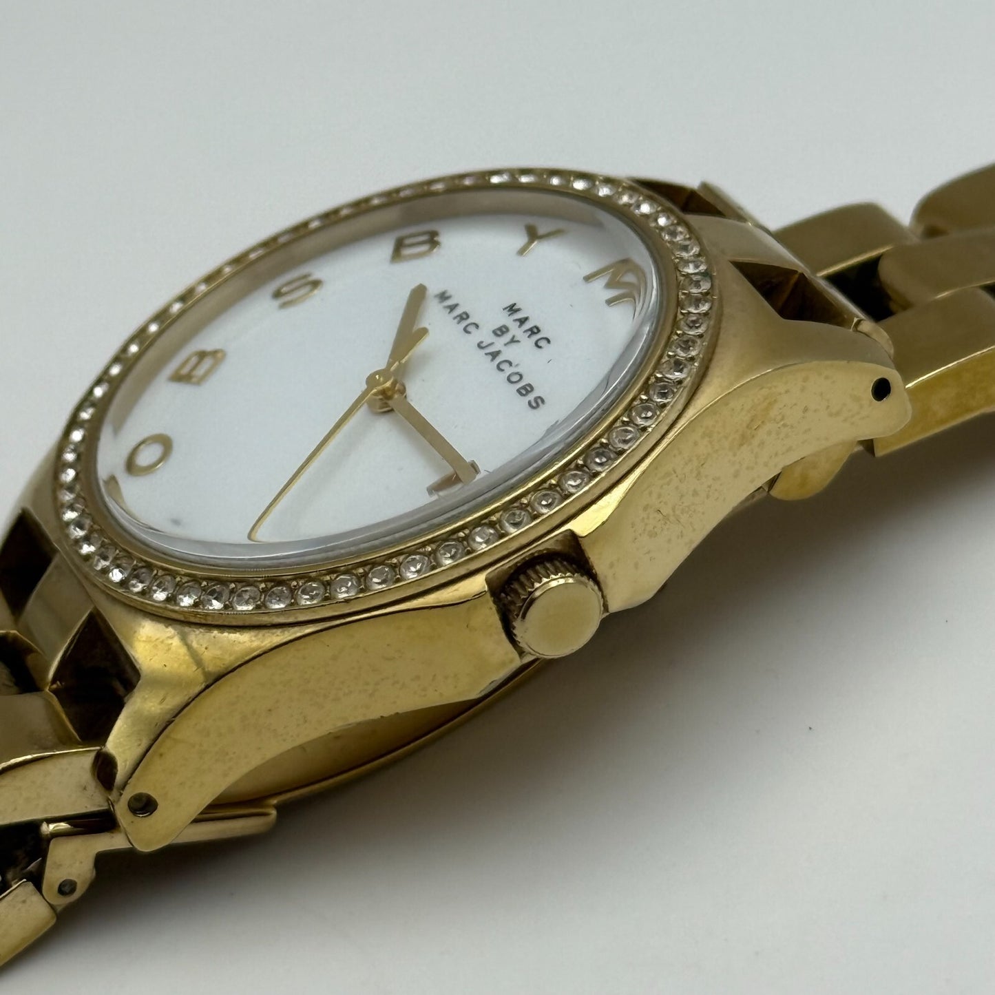 39mm Working Ladies Marc By Marc Jacobs White Date Dial Quartz Watch 5.25 Inches