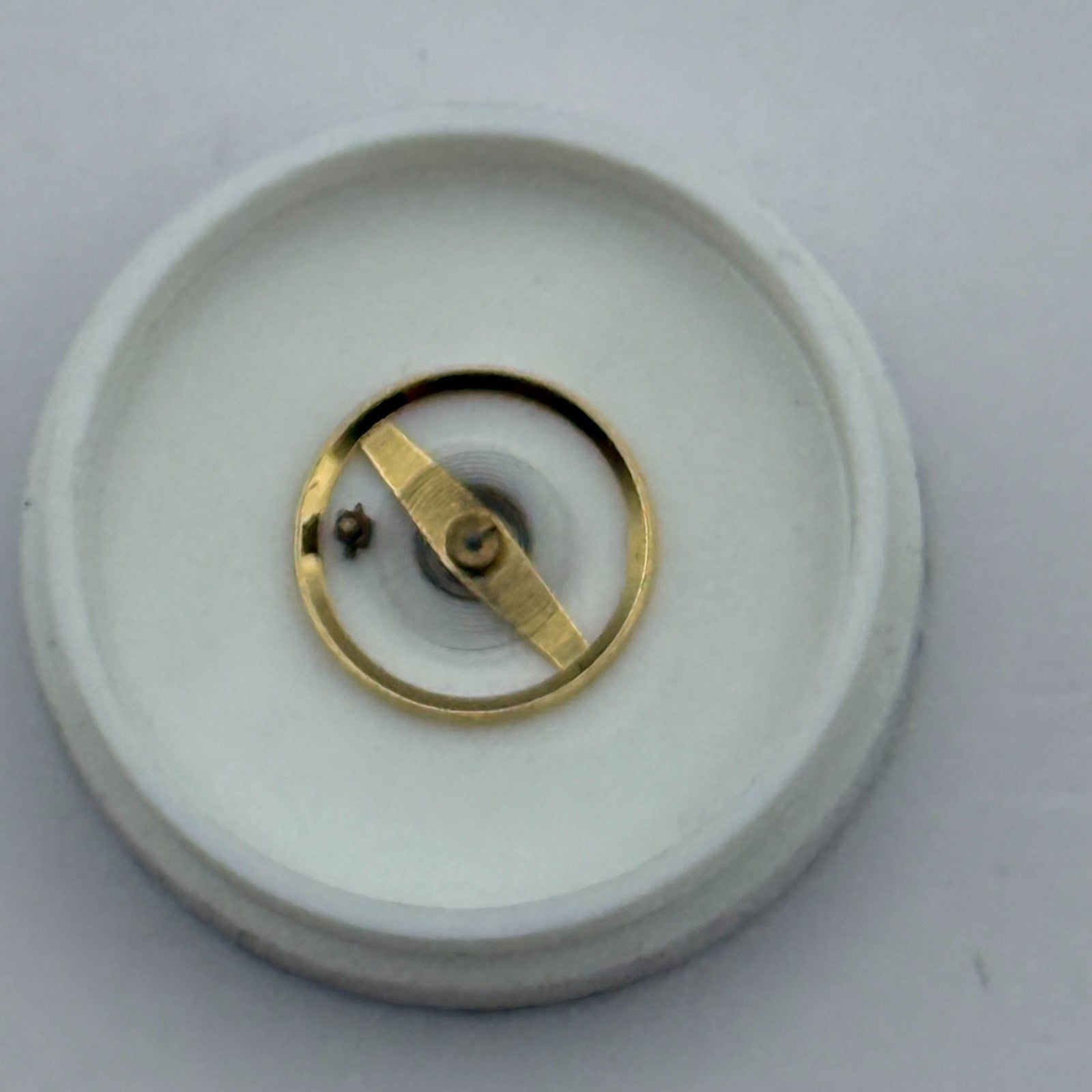 BFG 927 Balance Wheel Complete And Spring 5¾–8’’’ Watch Movement Parts NOS 