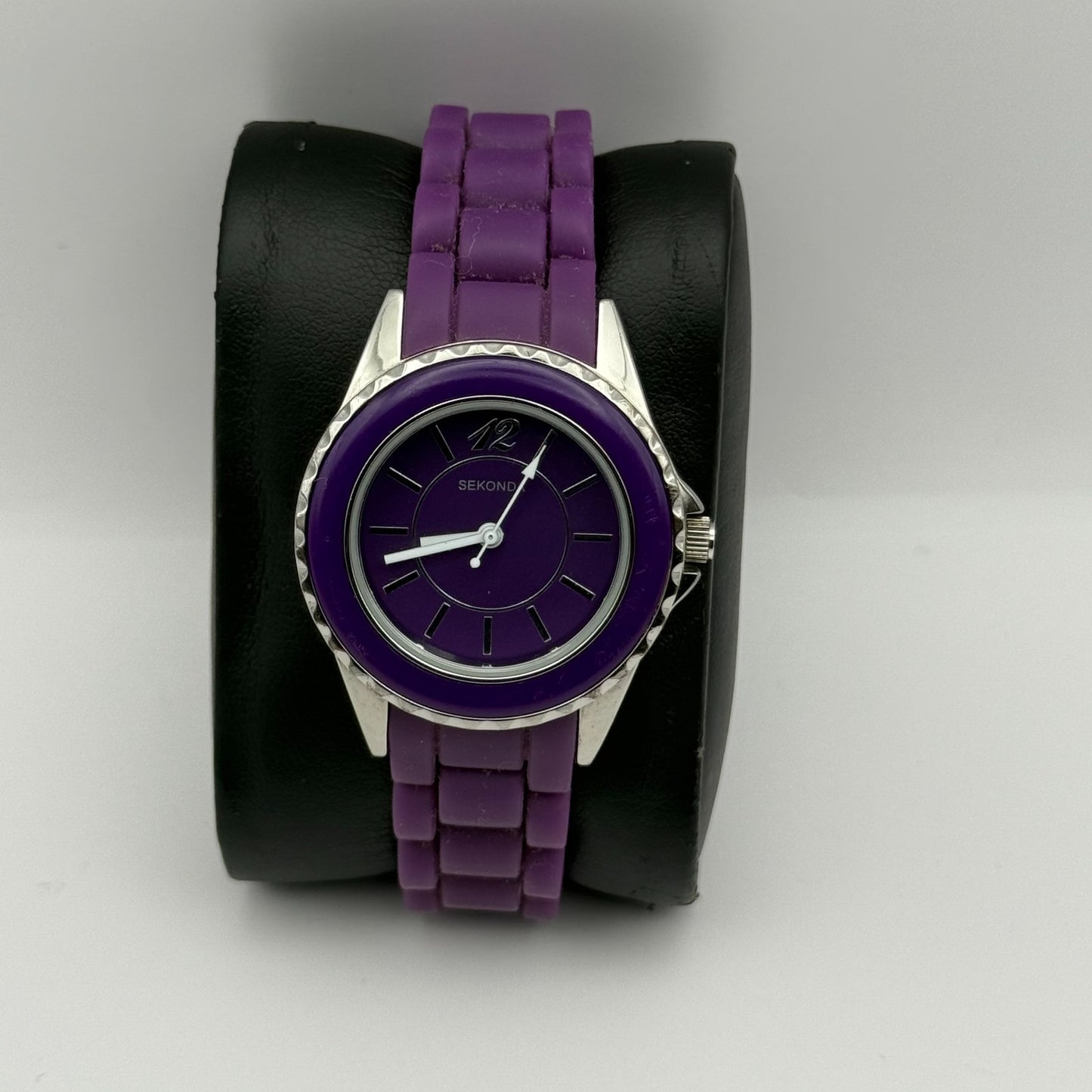 Sekonda Ladies Quartz Watch Purple Dial & Strap Working 32mm New Battery