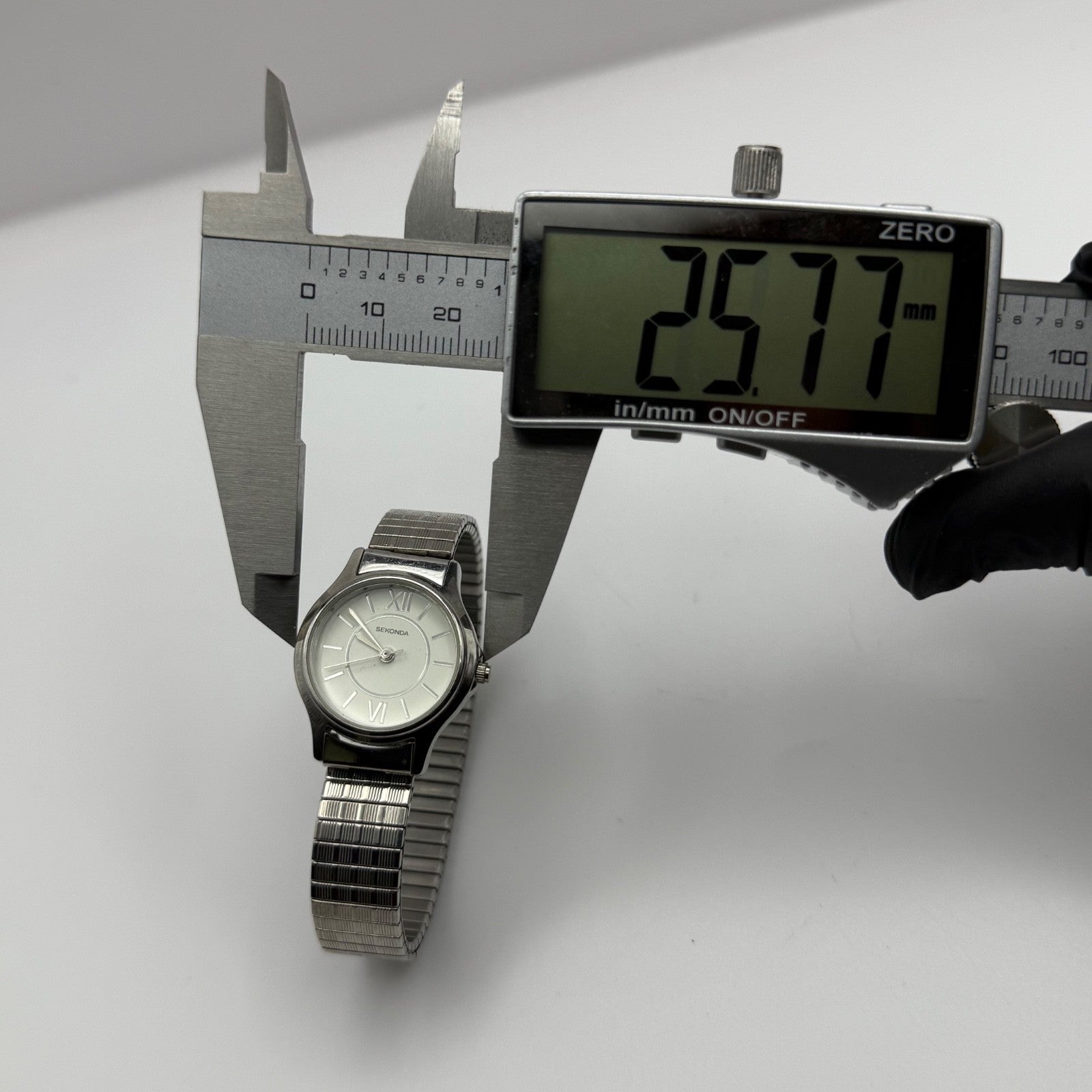 Sekonda Ladies Watch Quartz 4021B Japan Mvt Steel Expandable Working 25mm