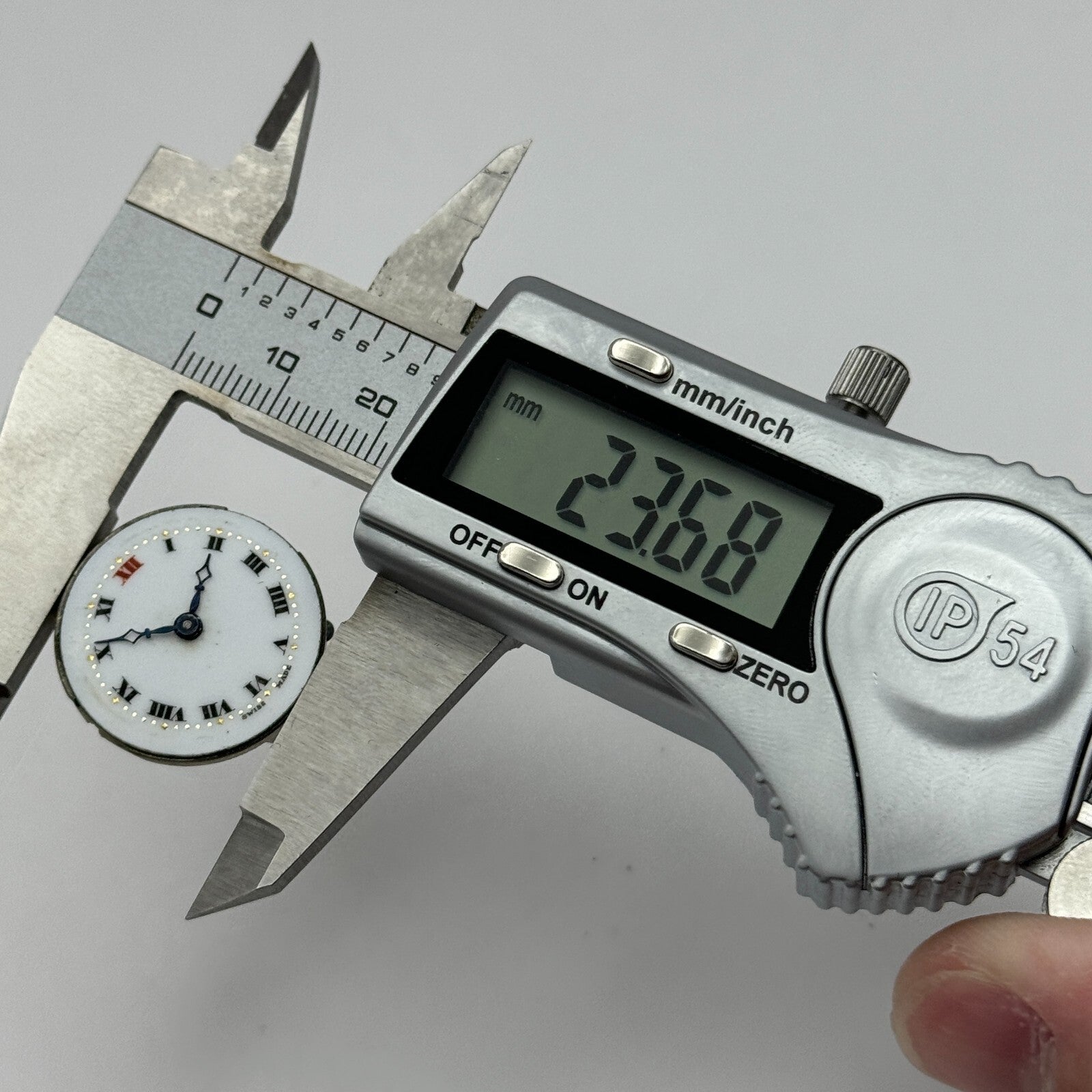 23.7mm Tegra 15 Jewels Swiss Porcelain Dial Trench Watch Movement Manual Wind