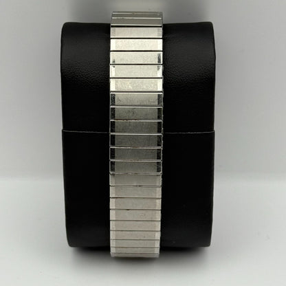 Adina Design Ladies Quartz Watch Date Dial Silver Tone Stretch Band Working 33mm