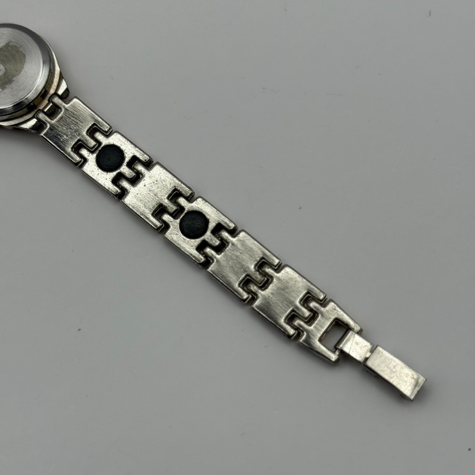 Clementine L. Ladies Quartz Watch MOP Dial Two Tone Bracelet Working 22mn