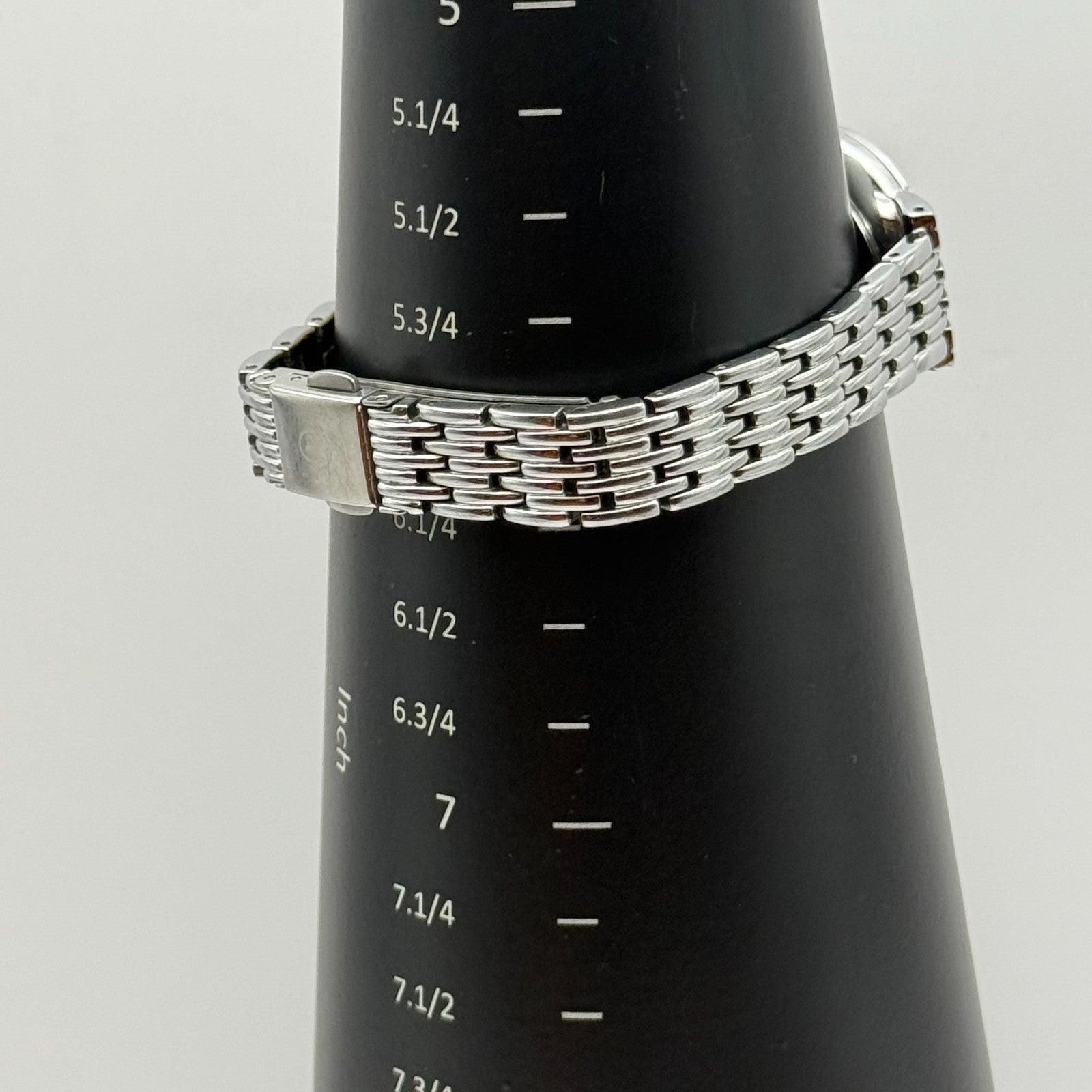 Accurist Ladies Quartz Watch Sparkle Dial Silver Steel Bracelet Working 25mm