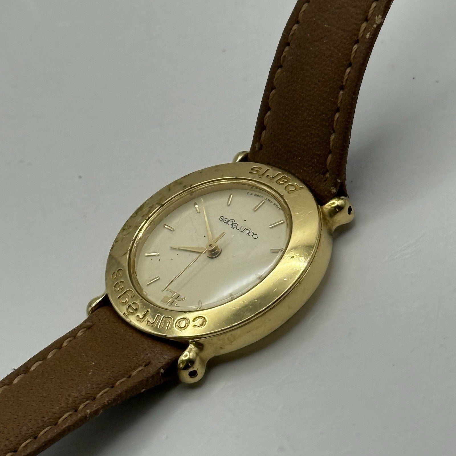 25mm Working Ladies Vintage Courreges Paris 4N01-0220 Gold Plated Quartz Watch