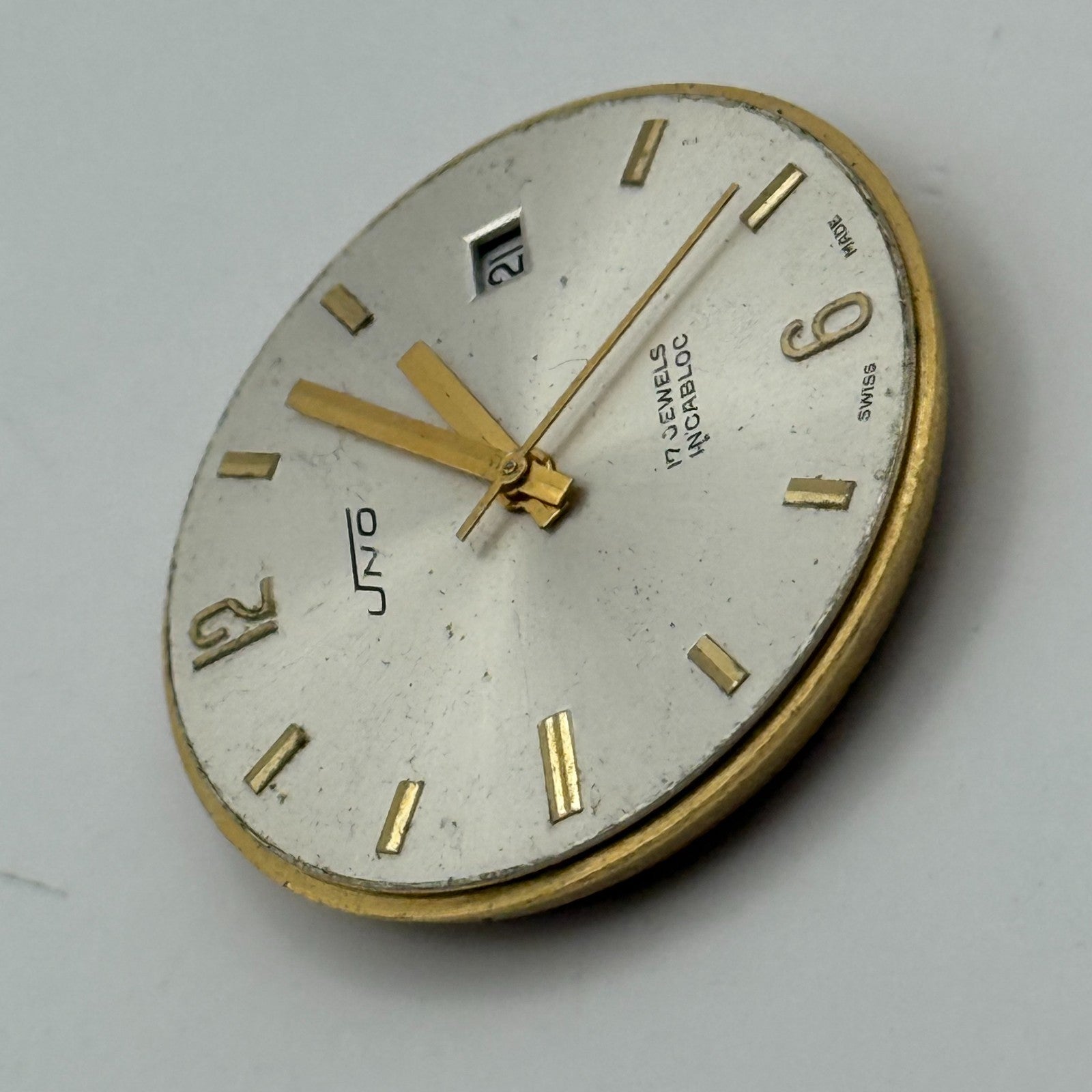 ETA 2408 Date Watch Movement UNO Manual Wind Vintage Swiss Parts Repair 31.8mm