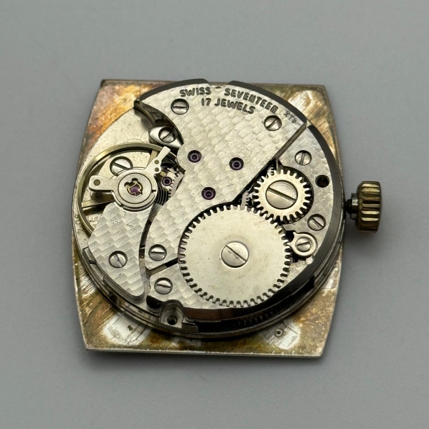 FHF ST 96-4 Watch Movement Running Accurist Date Manual Vintage Parts 25.9mm