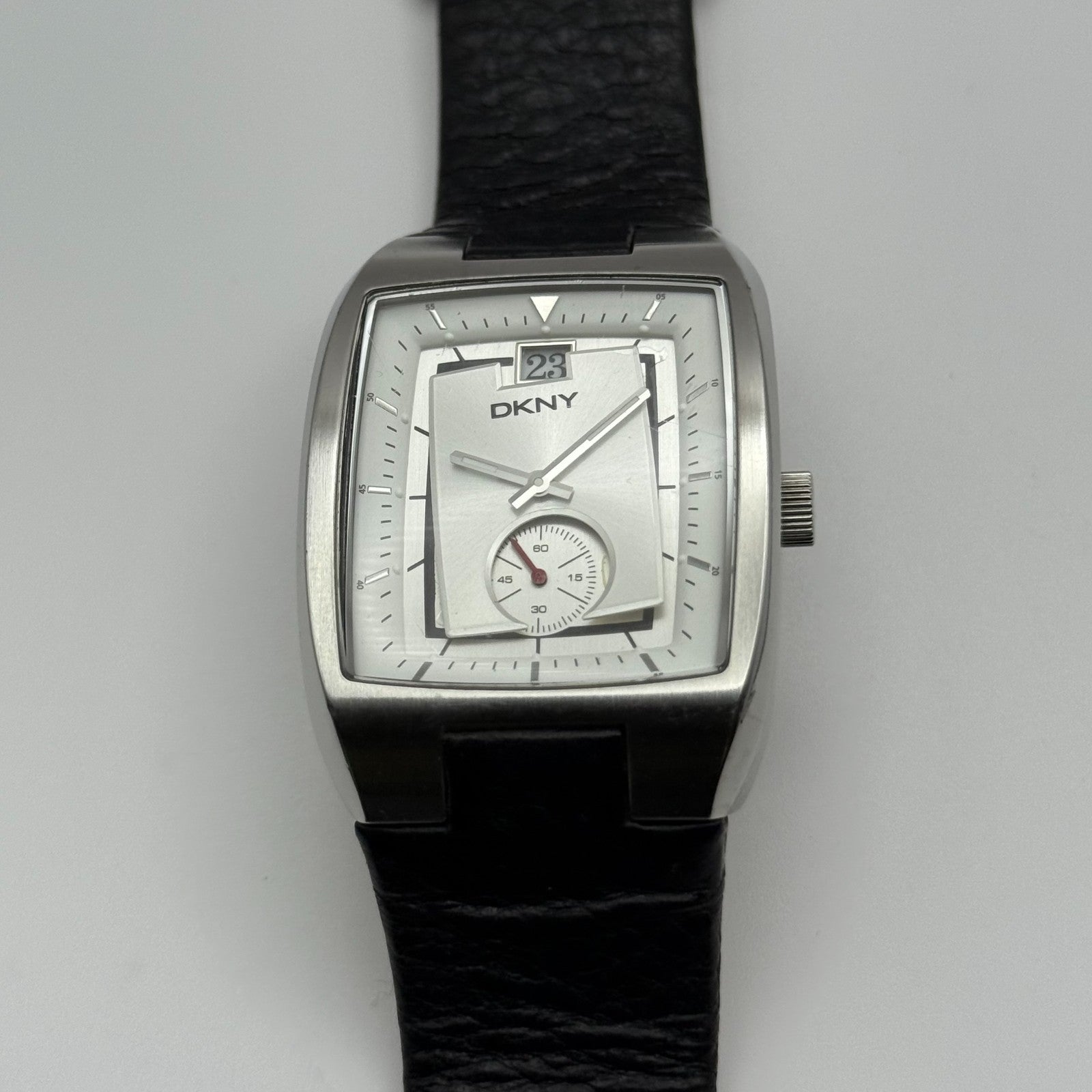 DKNY NY-1316 Quartz Watch Date Dial Black Leather Strap 34mm PARTS REPAIR