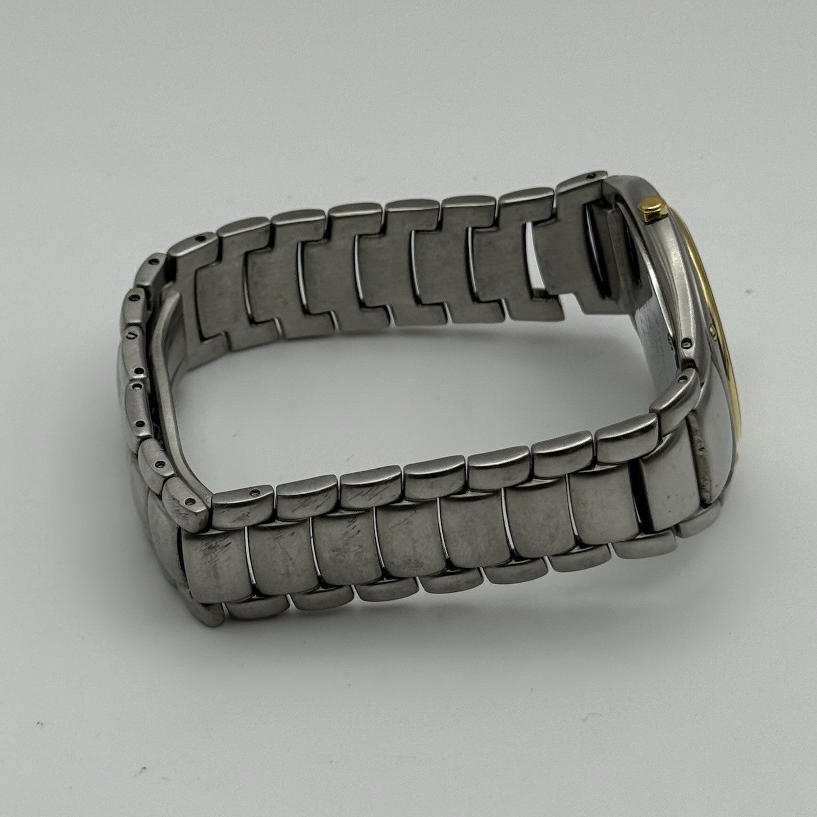 36mm Working Vintage Mens Aston Gerard 261267KM Swiss Date Dial Quartz Watch